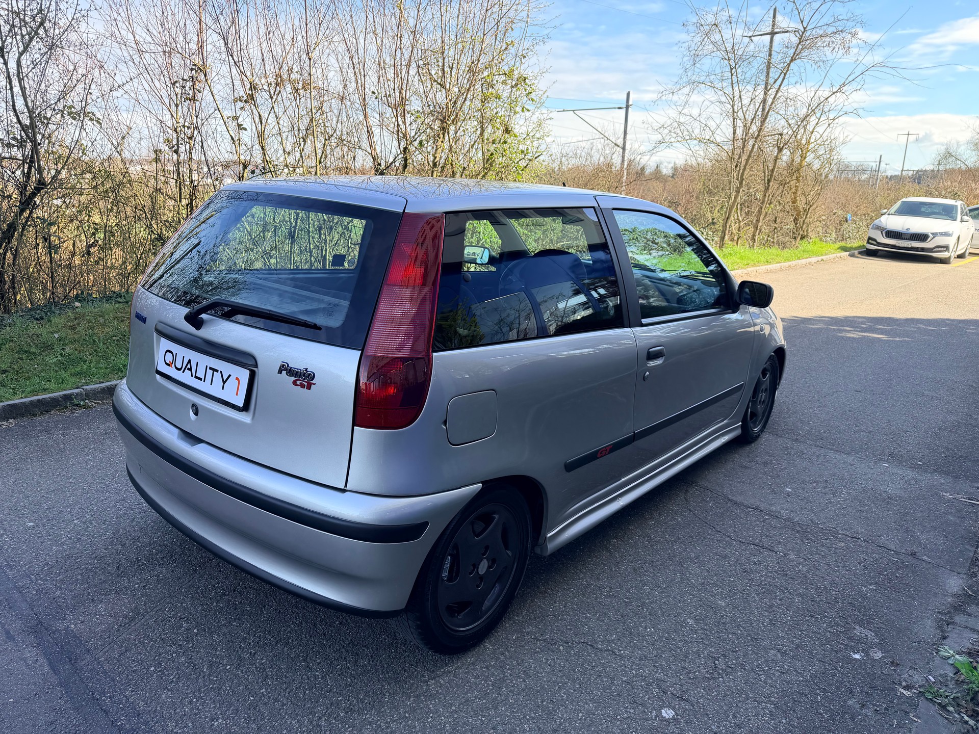 FIAT Punto GT-image-3