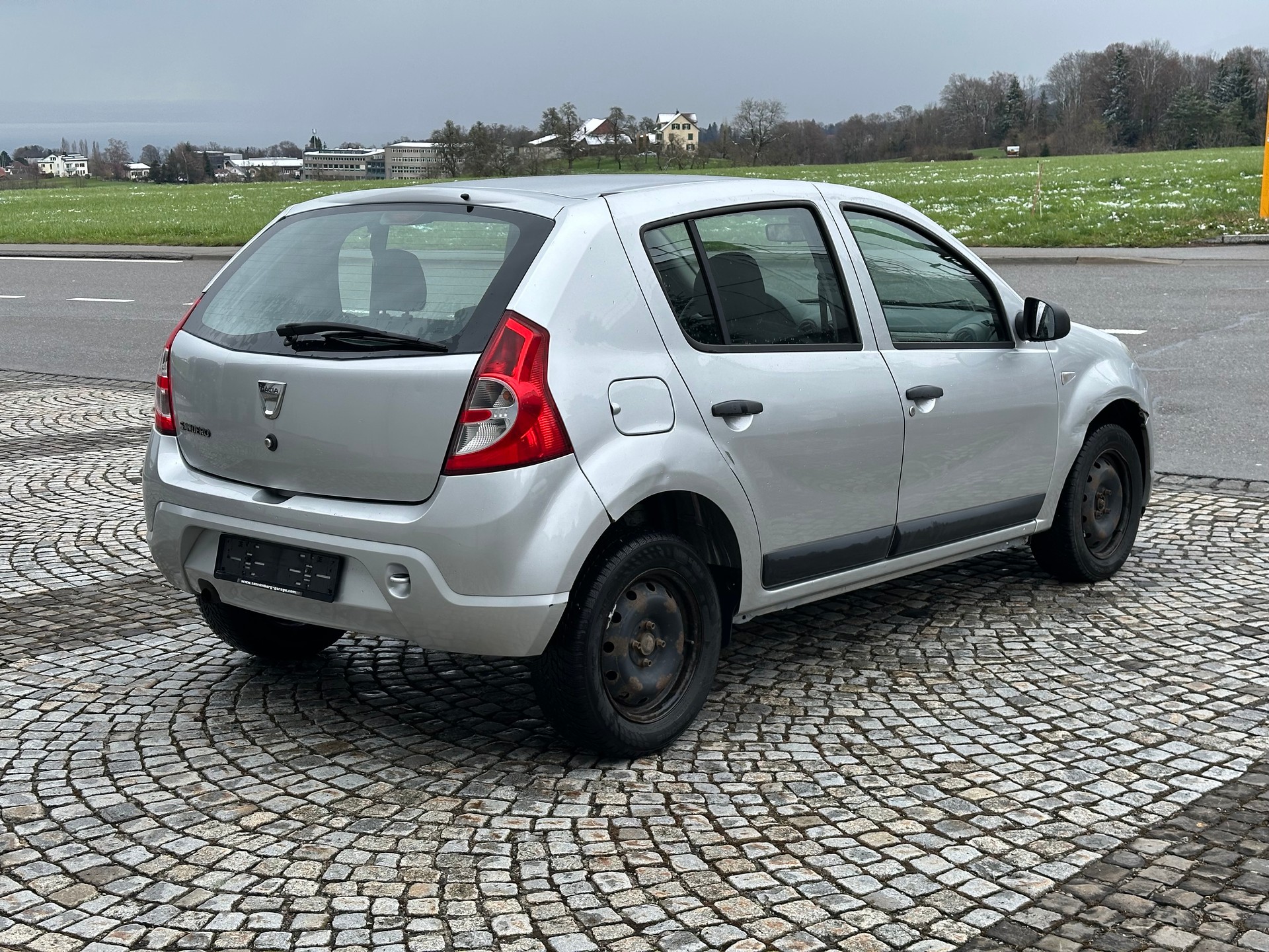 DACIA Sandero 1.2 Ambiance-image-6