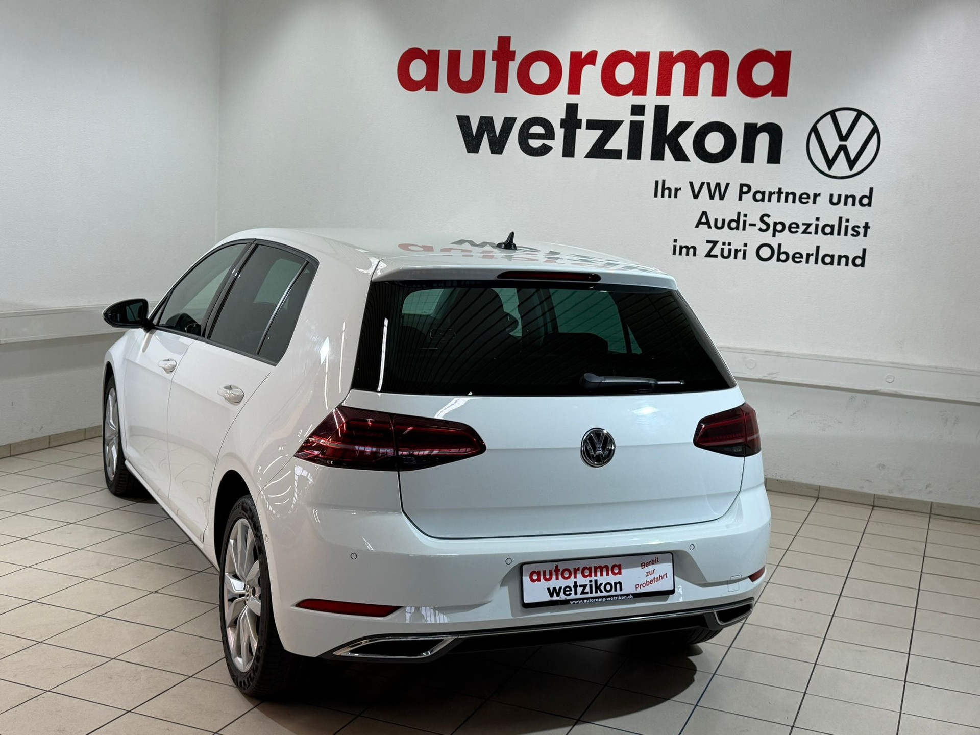 VW Golf 2.0 TDI Highline 4Motion DSG-image-3