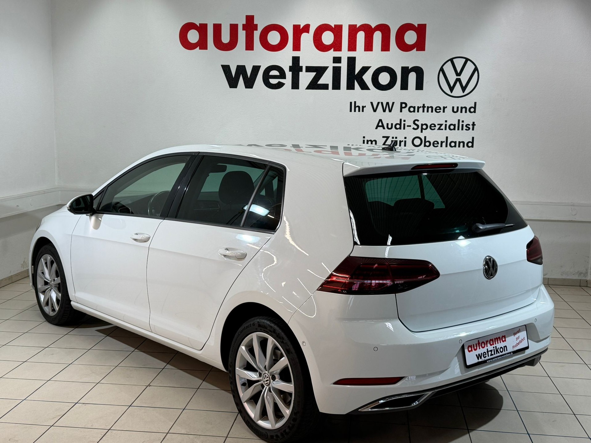 VW Golf 2.0 TDI Highline 4Motion DSG-image-2