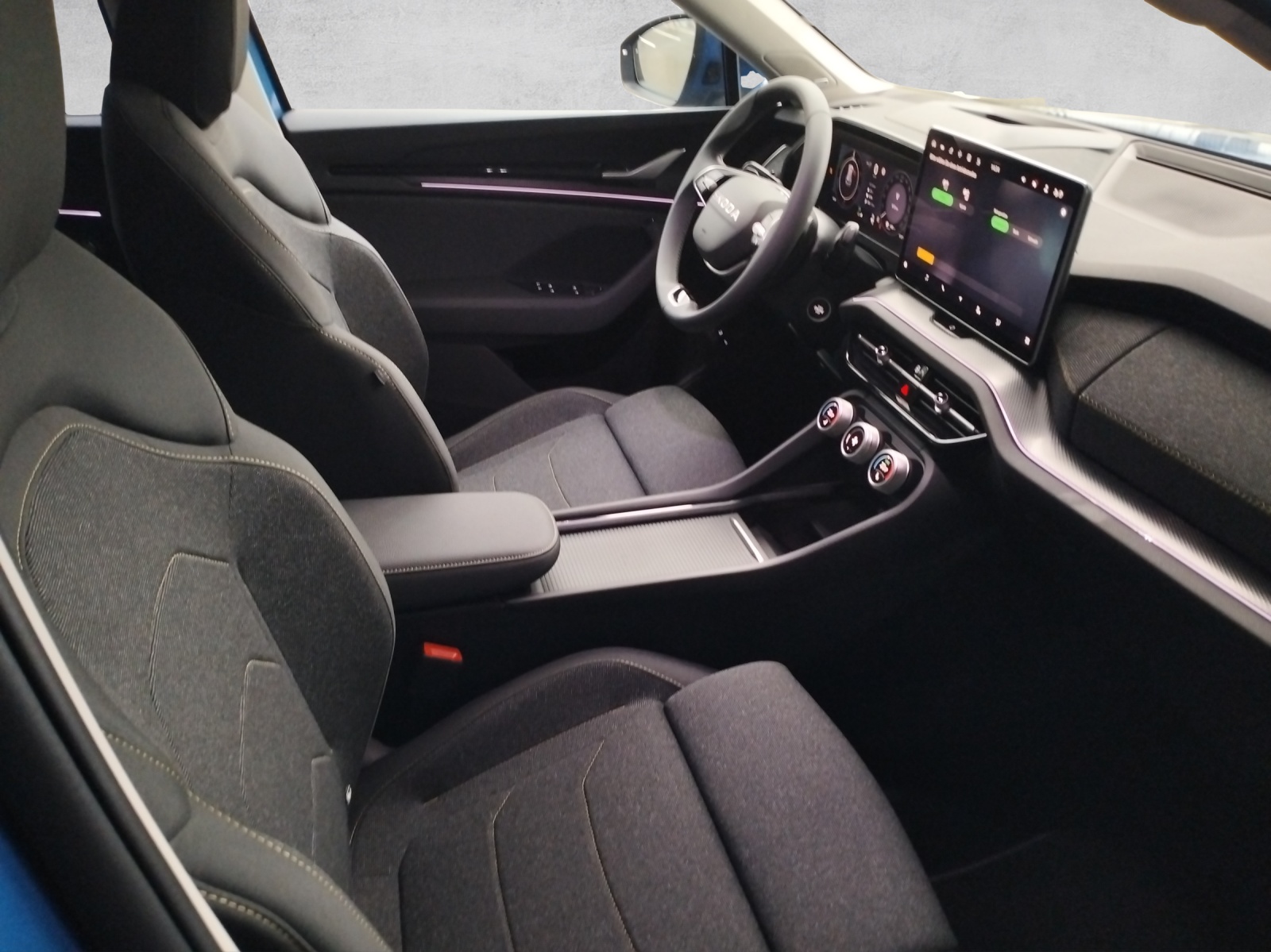 SKODA Kodiaq 1.5 TSI PHEV Dynamic-image-8
