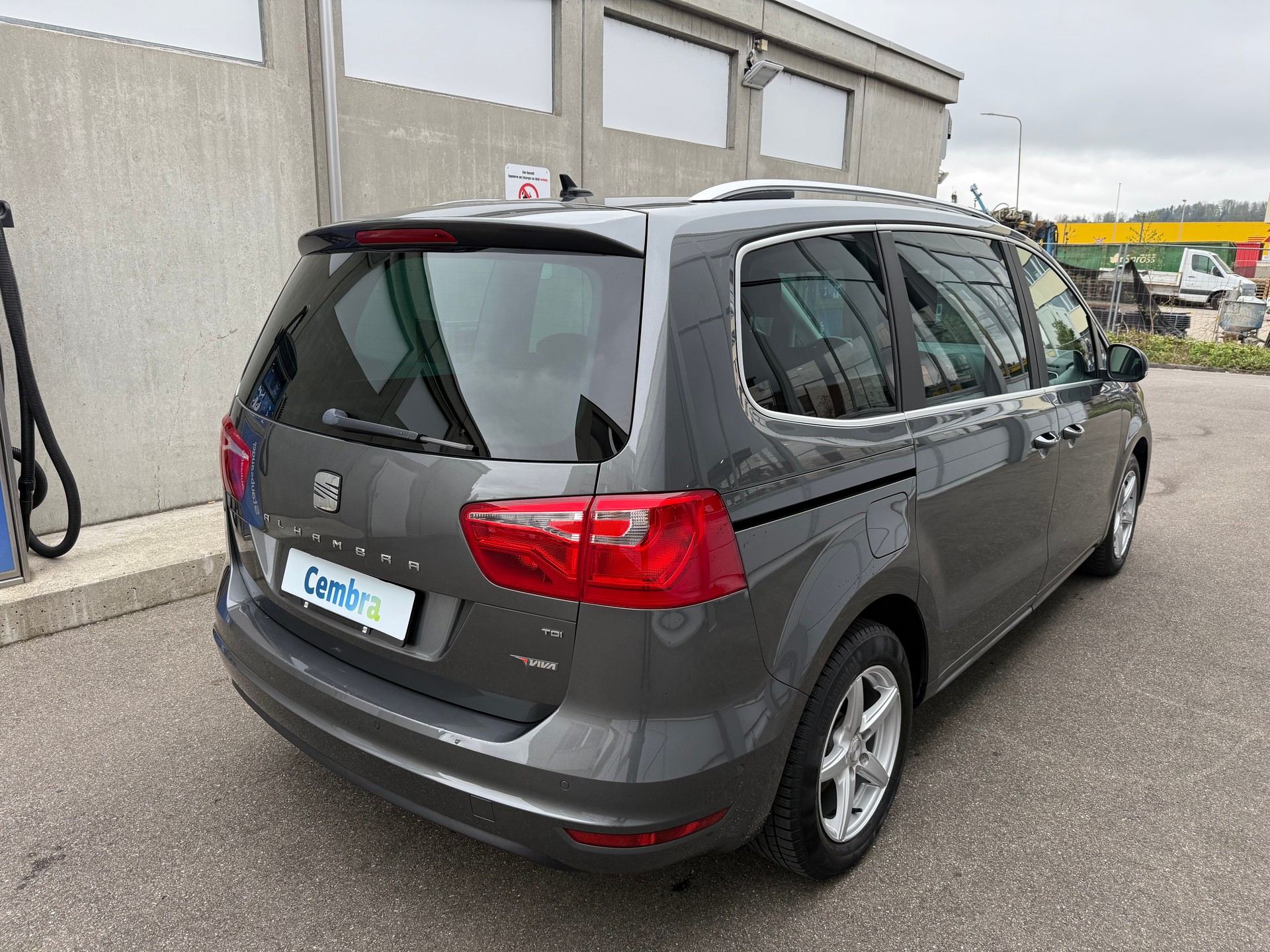 SEAT Alhambra 2.0 TDI Style DSG *1.st Erster Hand CH 7 Plätzer *Automat *Tempomat *Klimaautomat v+h *Start/Stop *Einparkhilfe-image-3
