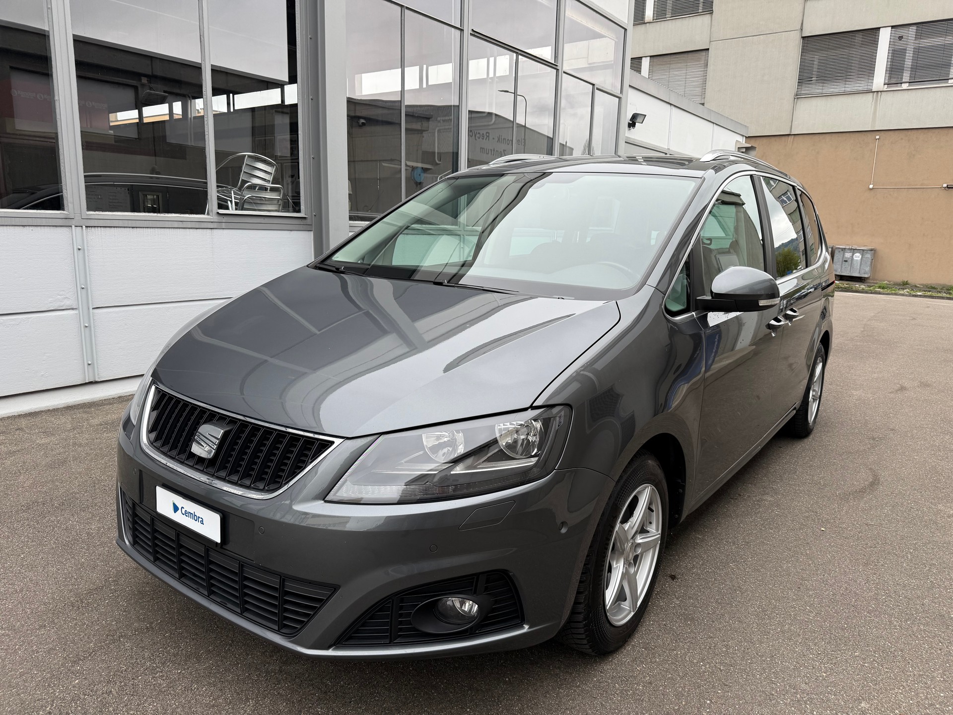 SEAT Alhambra 2.0 TDI Style DSG *1.st Erster Hand CH 7 Plätzer *Automat *Tempomat *Klimaautomat v+h *Start/Stop *Einparkhilfe