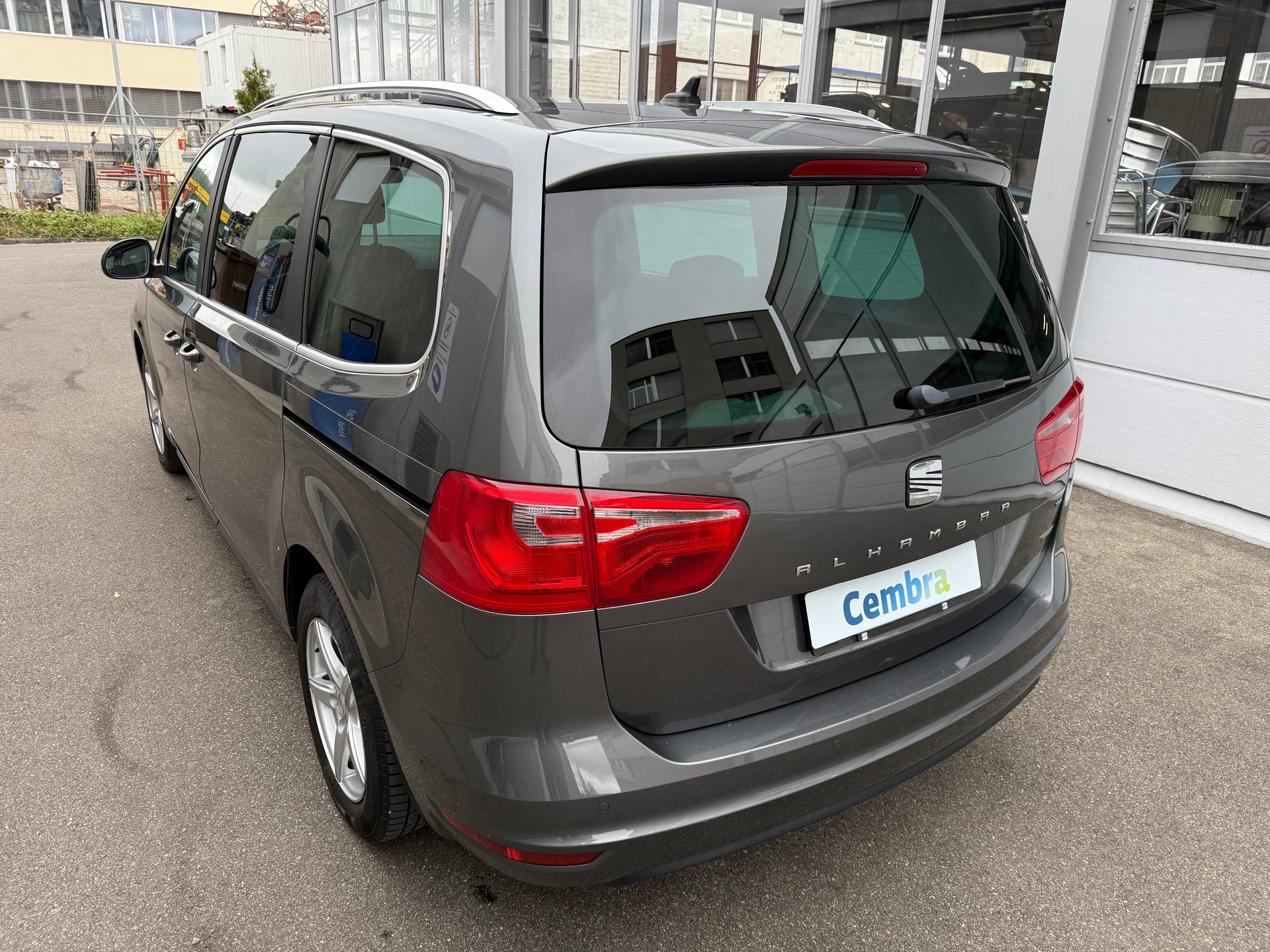 SEAT Alhambra 2.0 TDI Style DSG *1.st Erster Hand CH 7 Plätzer *Automat *Tempomat *Klimaautomat v+h *Start/Stop *Einparkhilfe-image-6