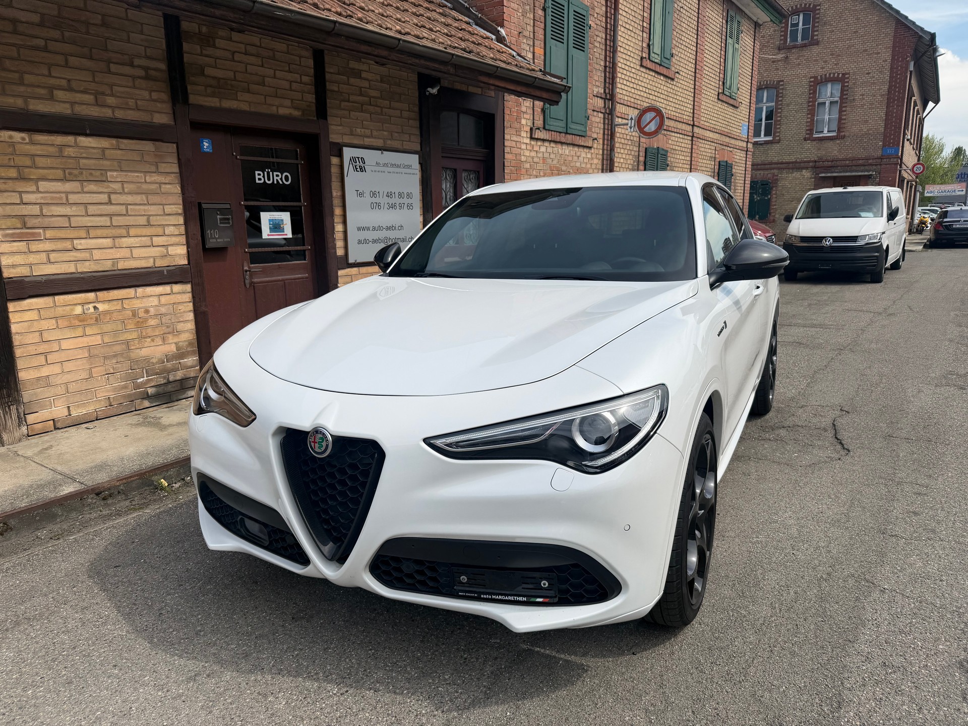 ALFA ROMEO Stelvio 2.0 Veloce Q4 Automatic-image-8