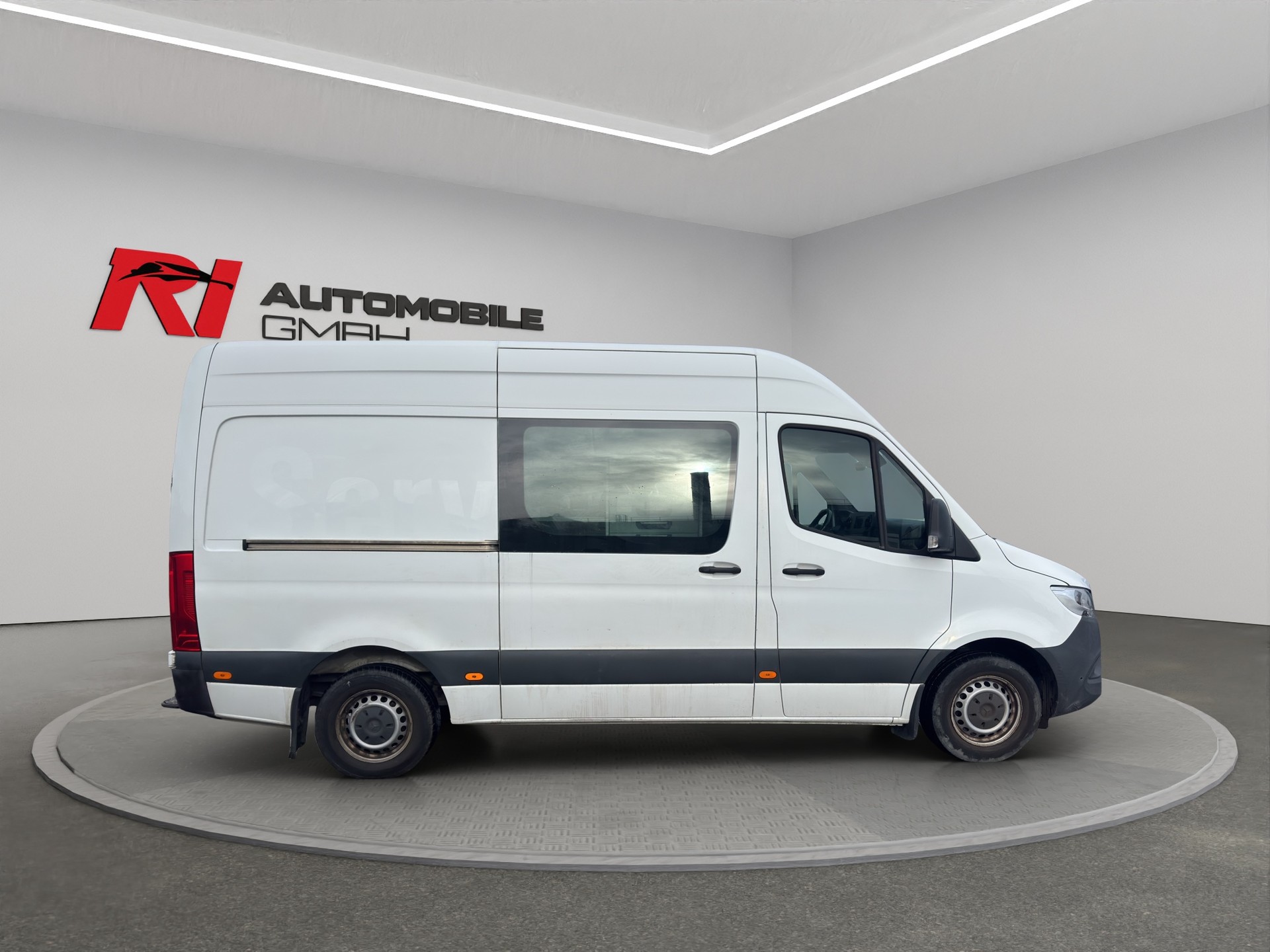 MERCEDES-BENZ Sprinter 316 CDI Standard 7G-Tronic-image-5