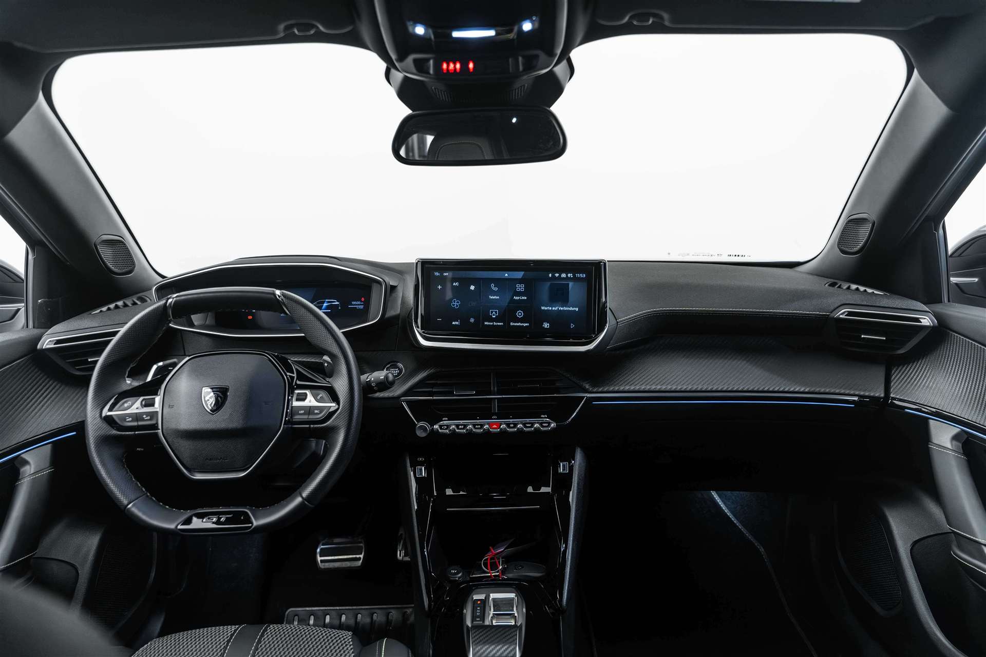PEUGEOT 2008 1.2 145 MHEV GT Automat-image-8