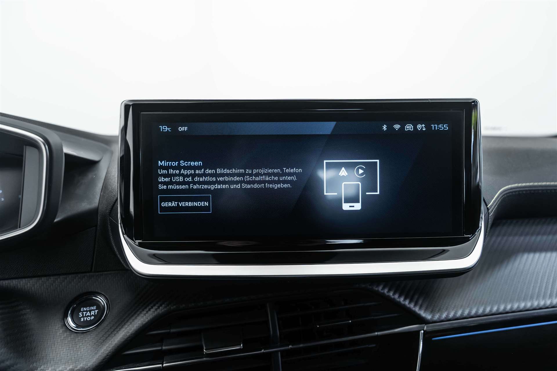 PEUGEOT 2008 1.2 145 MHEV GT Automat-image-18