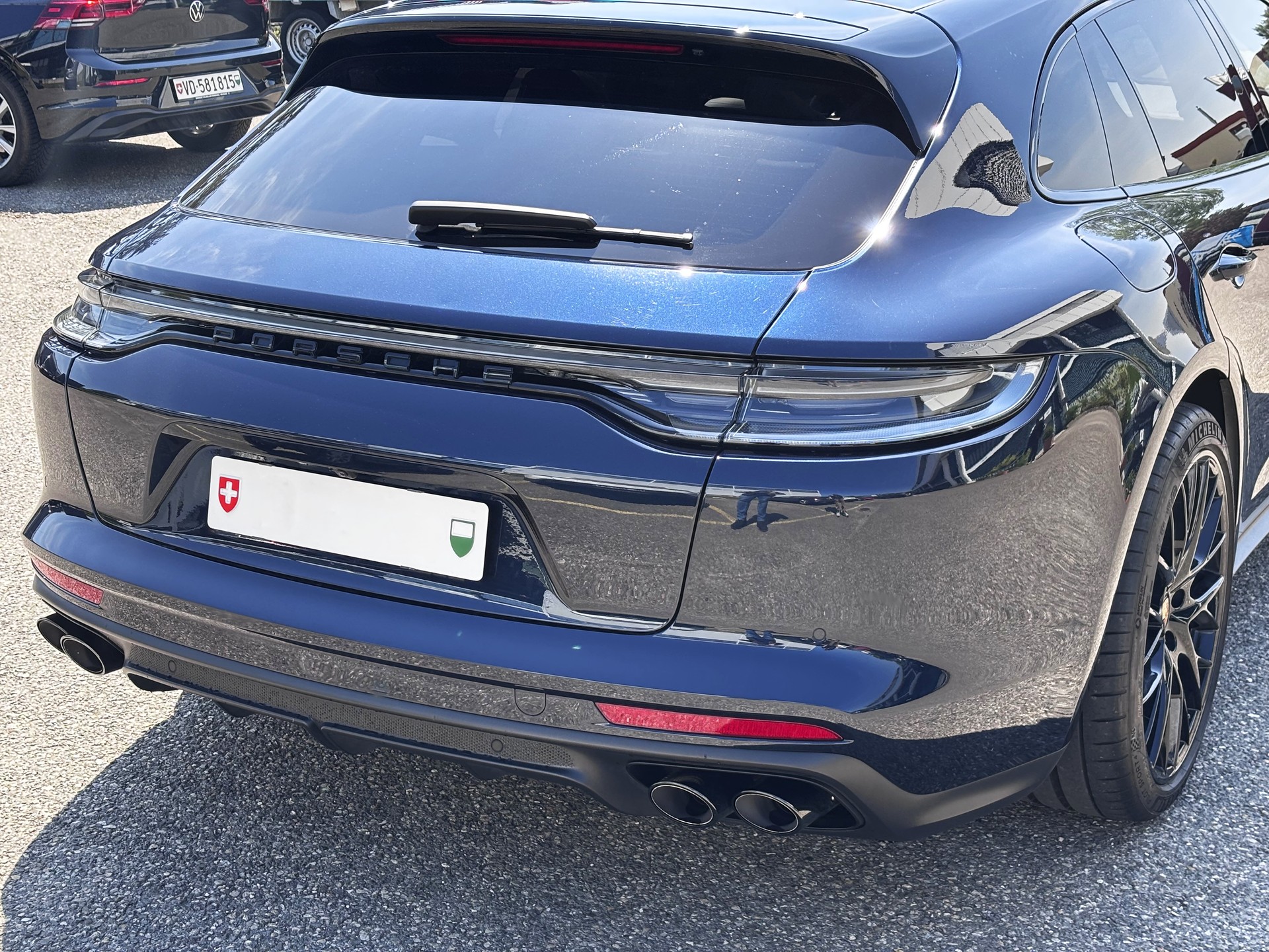 PORSCHE Panamera 4 E-Hybrid Sport Turismo Platinum Edition PDK-image-7