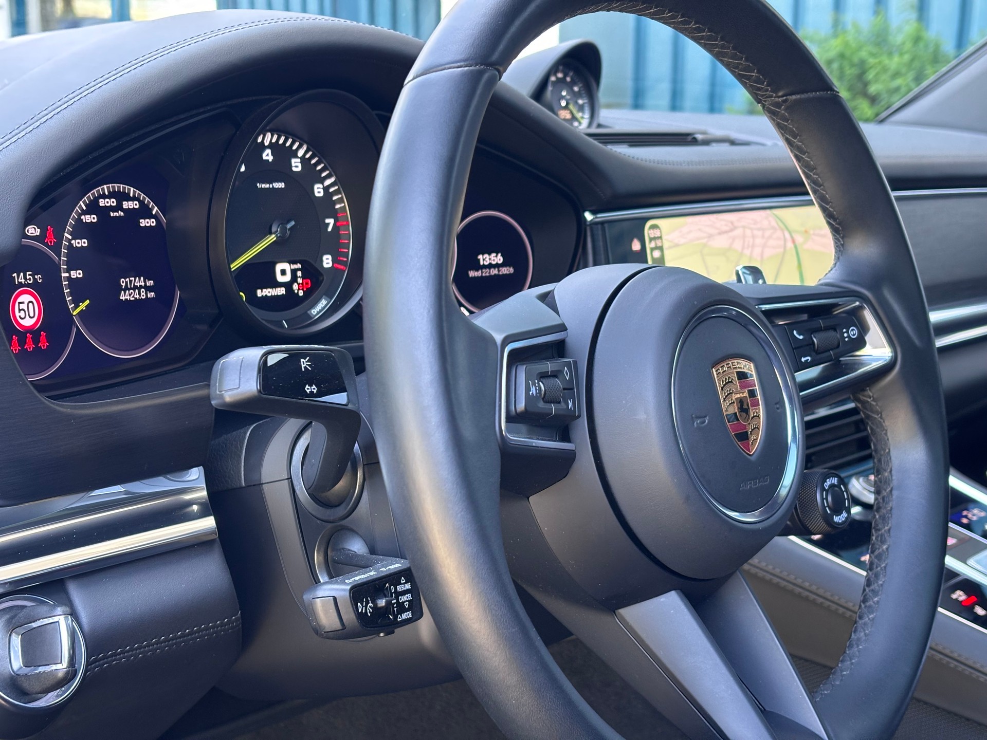 PORSCHE Panamera 4 E-Hybrid Sport Turismo Platinum Edition PDK-image-15