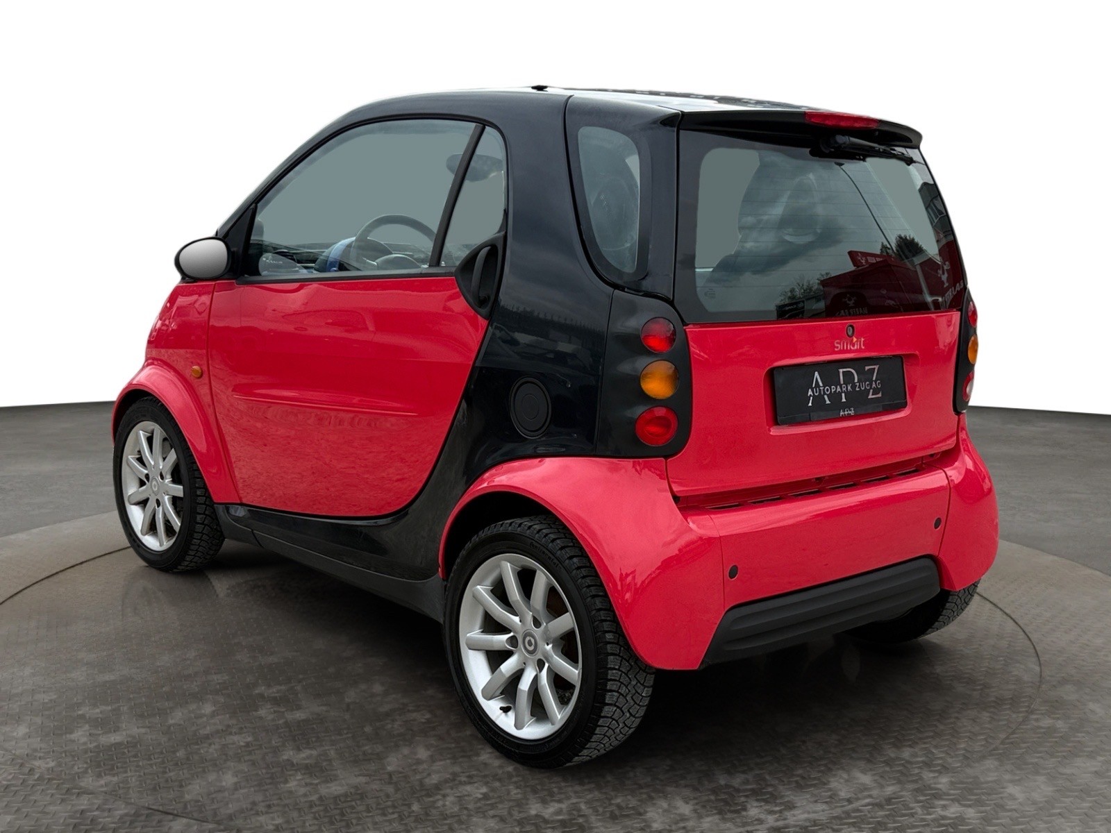 SMART fortwo pulse-image-5