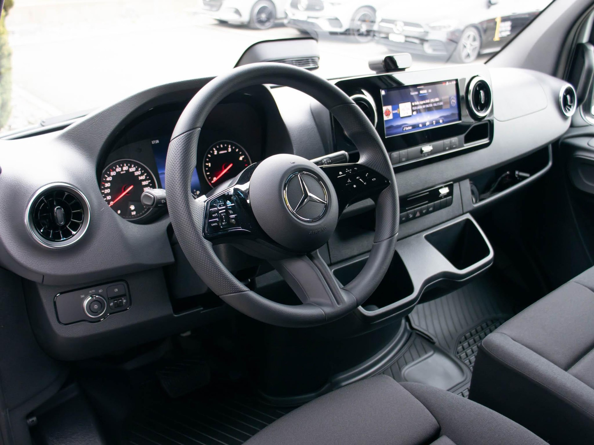 MERCEDES-BENZ Sprinter 315 CDI Kasten PRO Hochdach Standard-image-7