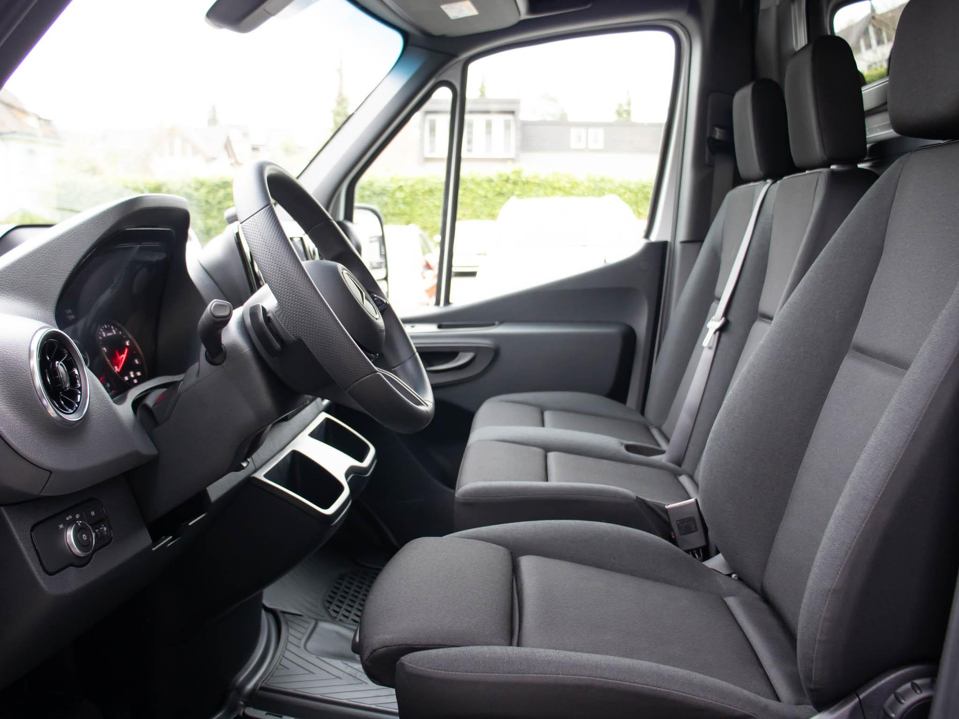 MERCEDES-BENZ Sprinter 315 CDI Kasten PRO Hochdach Standard-image-6