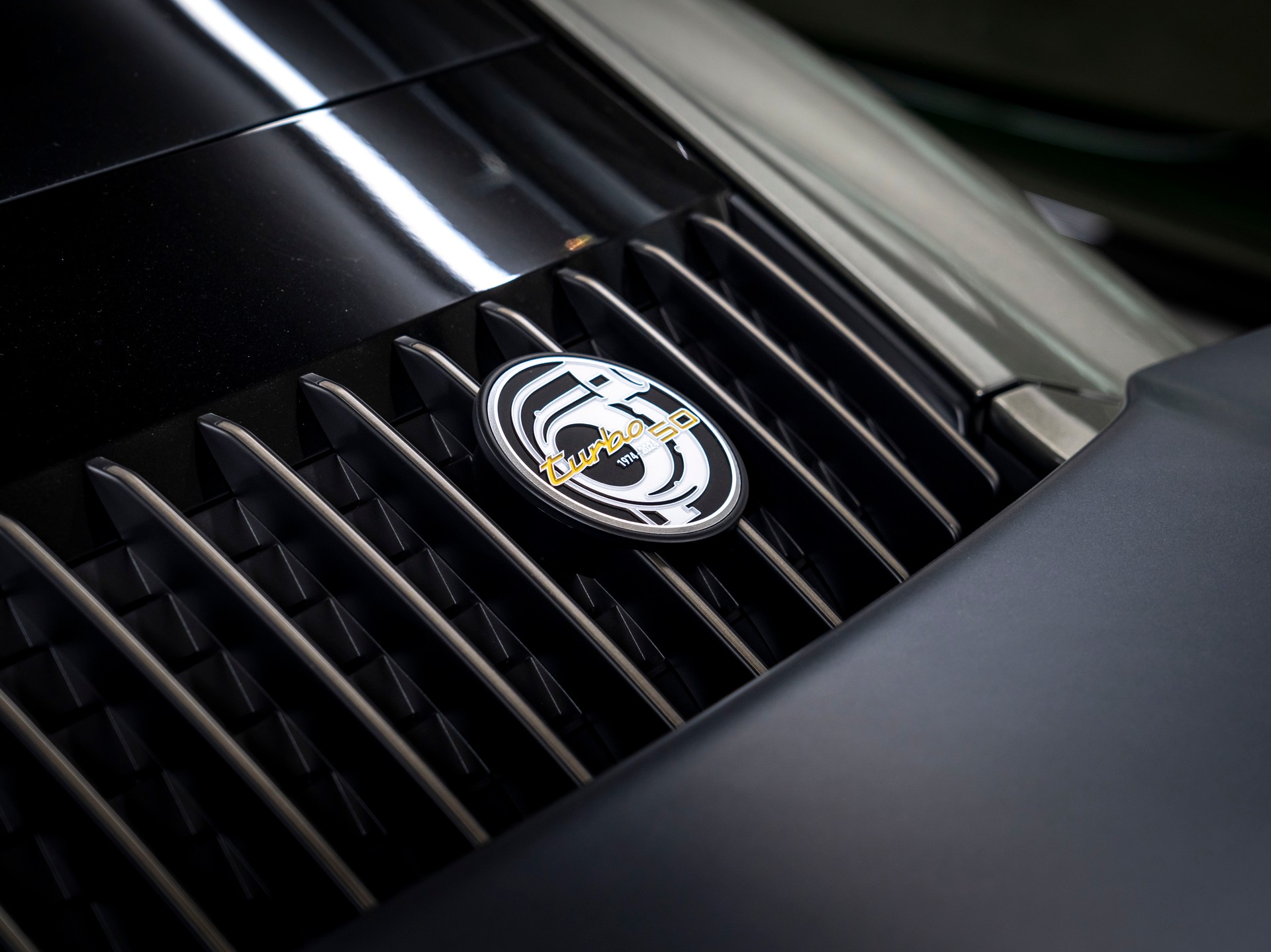 PORSCHE 911 Turbo 50 Jahre-image-10