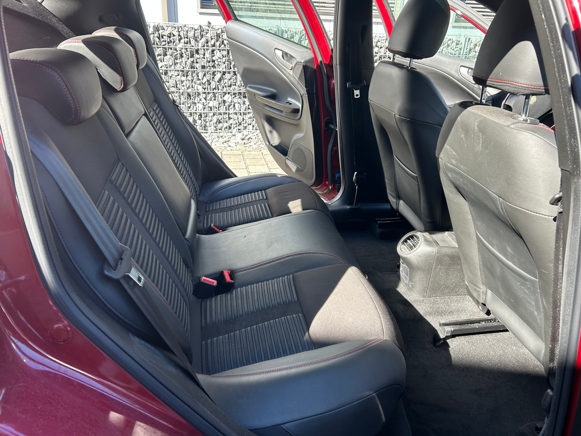 ALFA ROMEO Giulietta 1.4 MultiAir Distinctive TCT-image-8