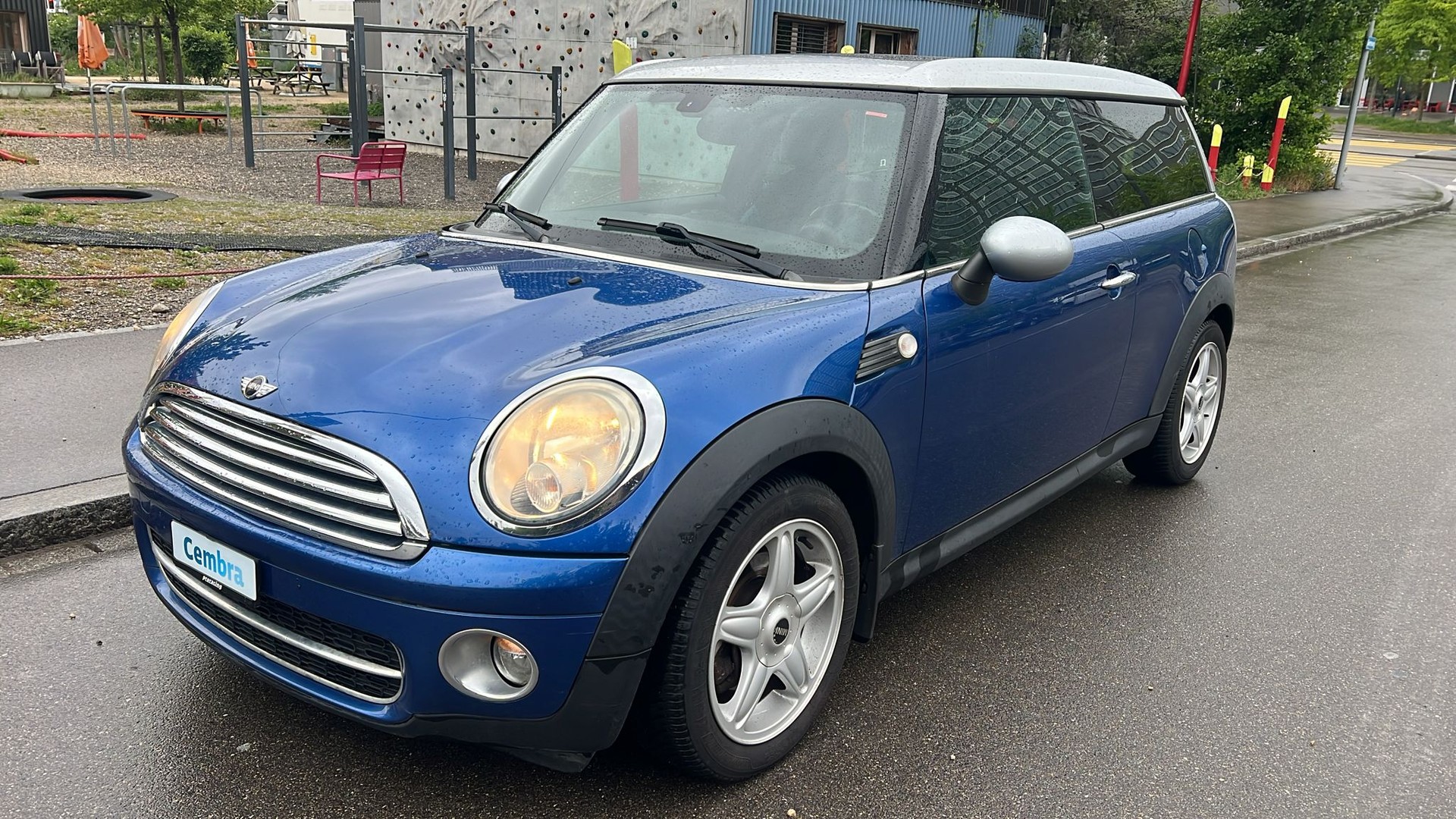 MINI CLUBMAN-image-0