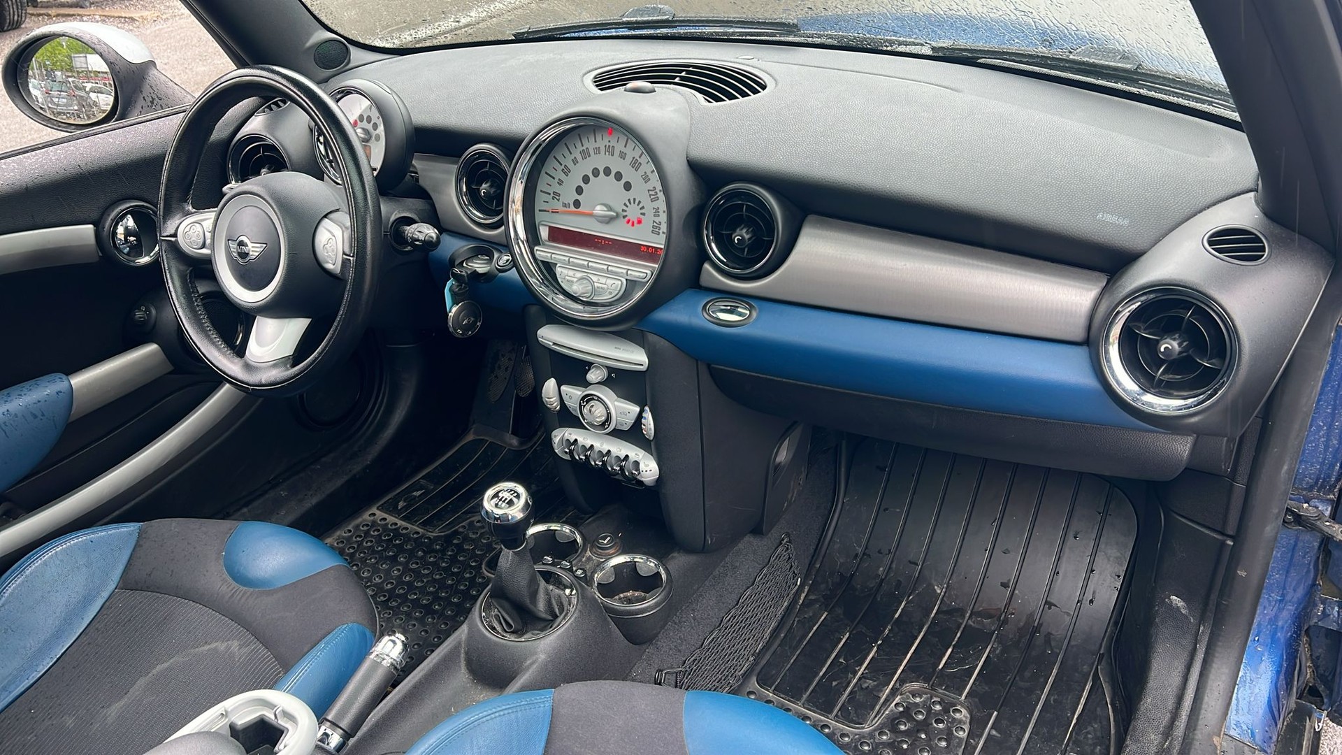 MINI CLUBMAN-image-9
