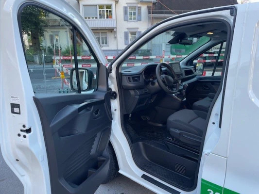 RENAULT Trafic Kaw. 3.0 t L2 H1 E-Tech Electric EV52 Advance-image-4