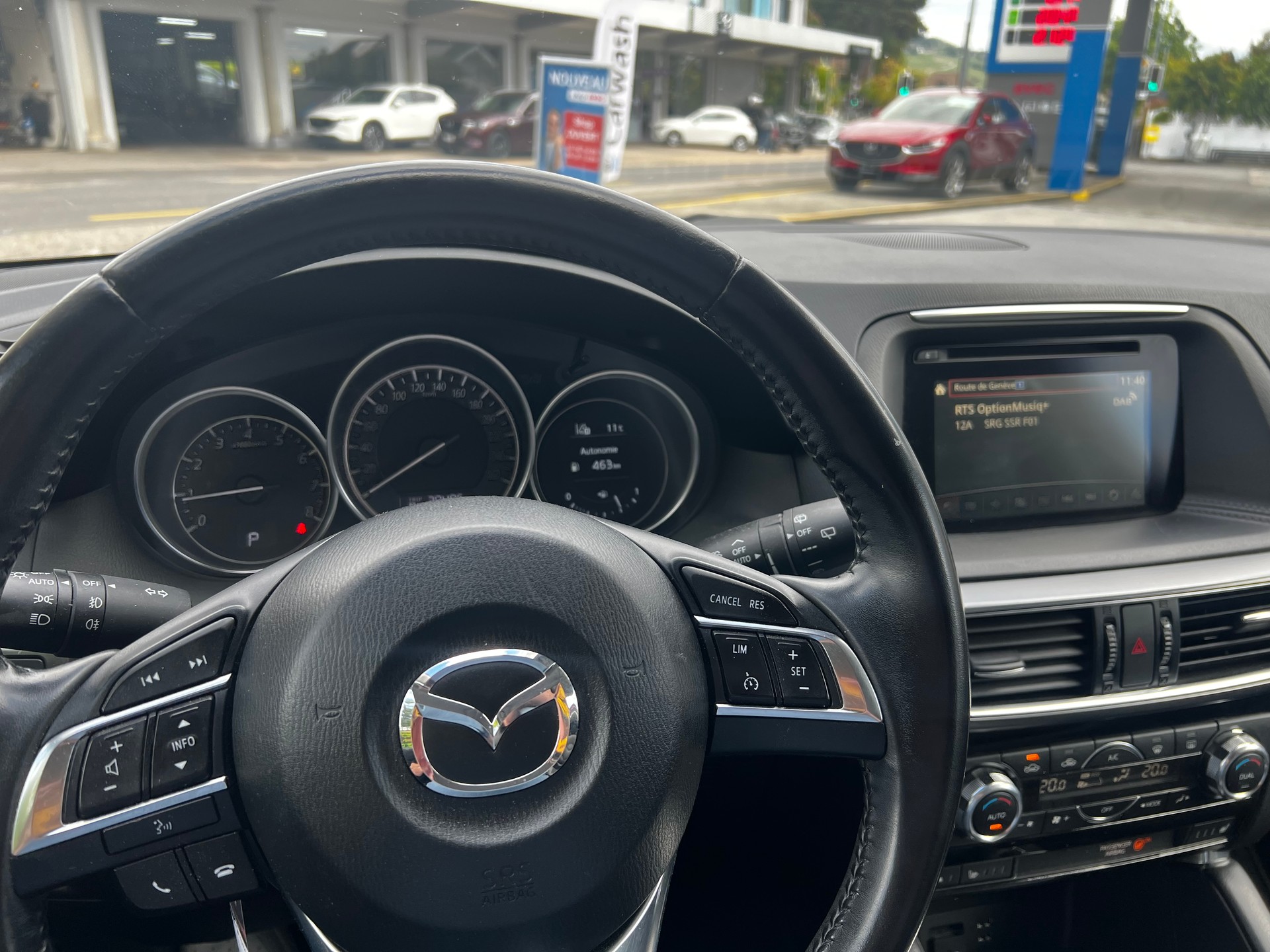 MAZDA CX-5 2.5 Revolution AWD Skyactive-G Automatic-image-4