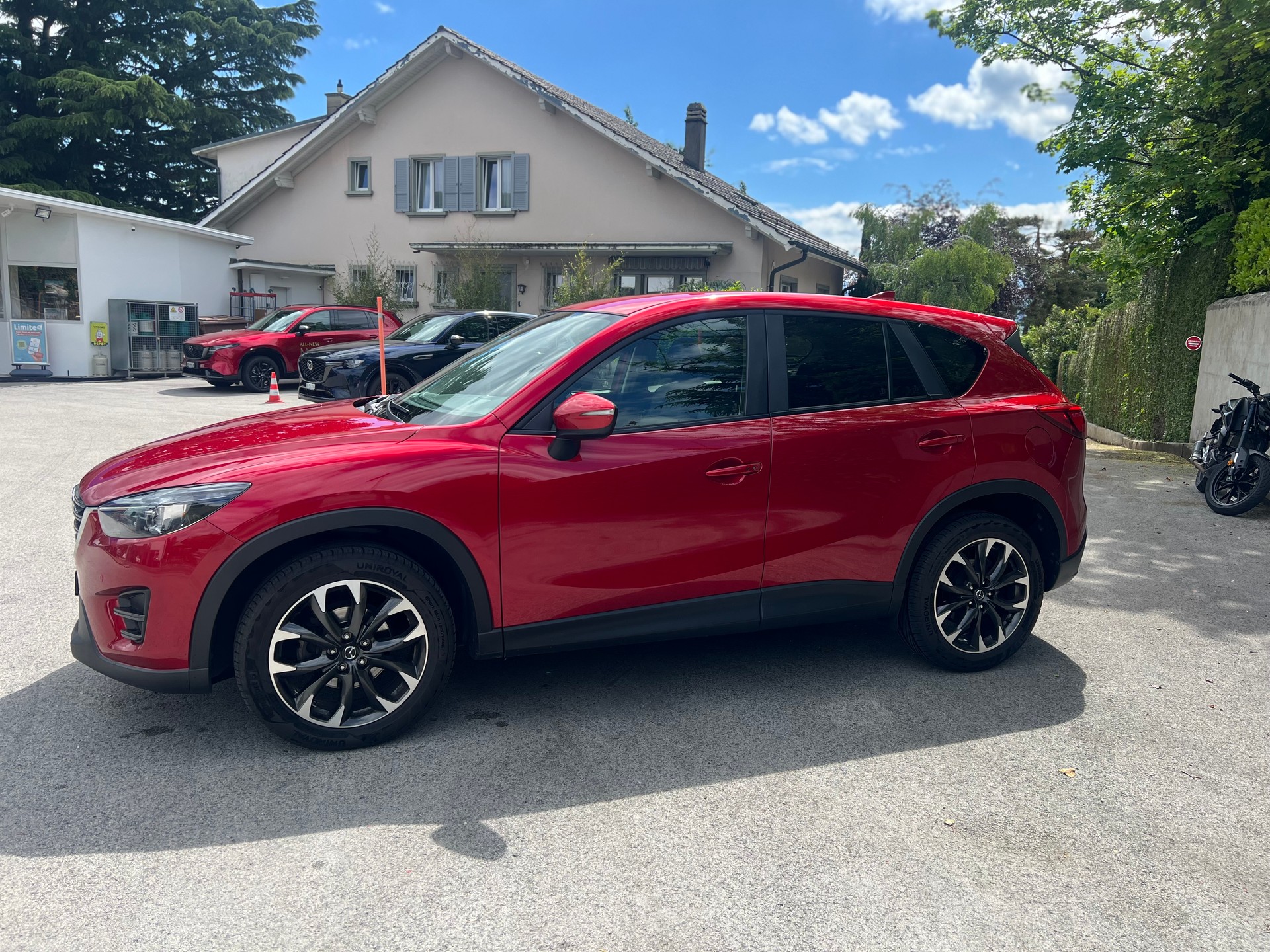 MAZDA CX-5 2.5 Revolution AWD Skyactive-G Automatic-image-6