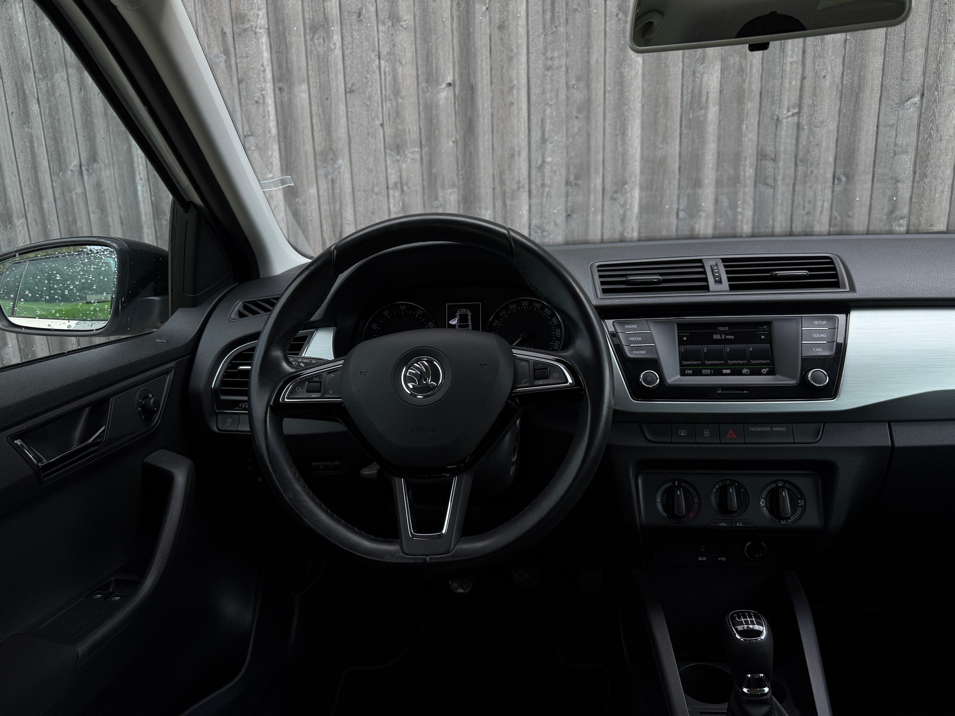 SKODA Fabia 1.2 TSI Ambition-image-6