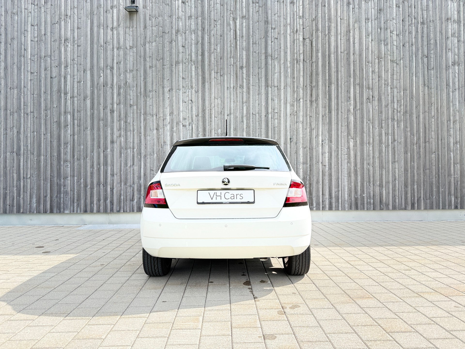 SKODA Fabia 1.2 TSI Ambition-image-3