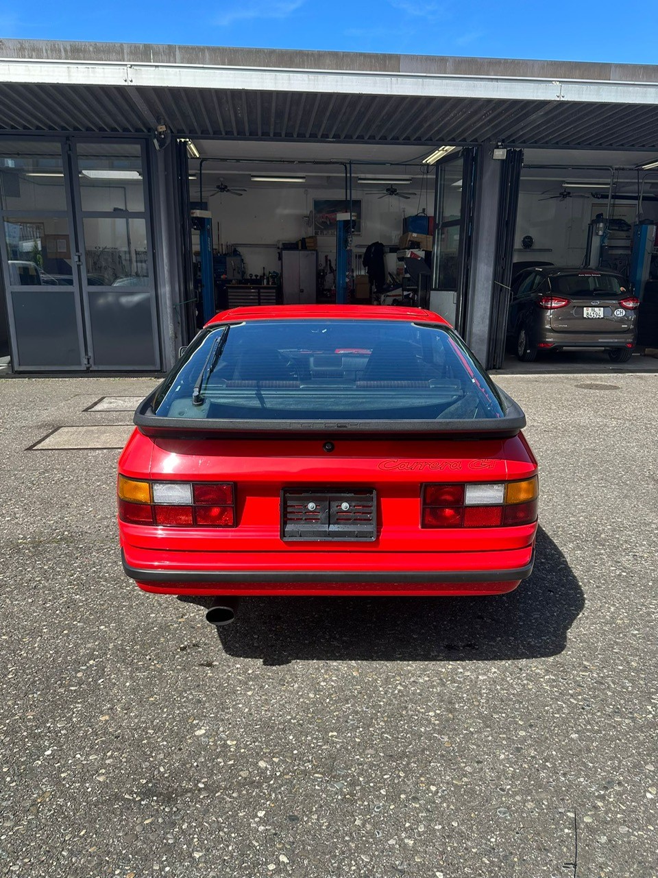 PORSCHE 924 Carrera GT-showroom-element-3