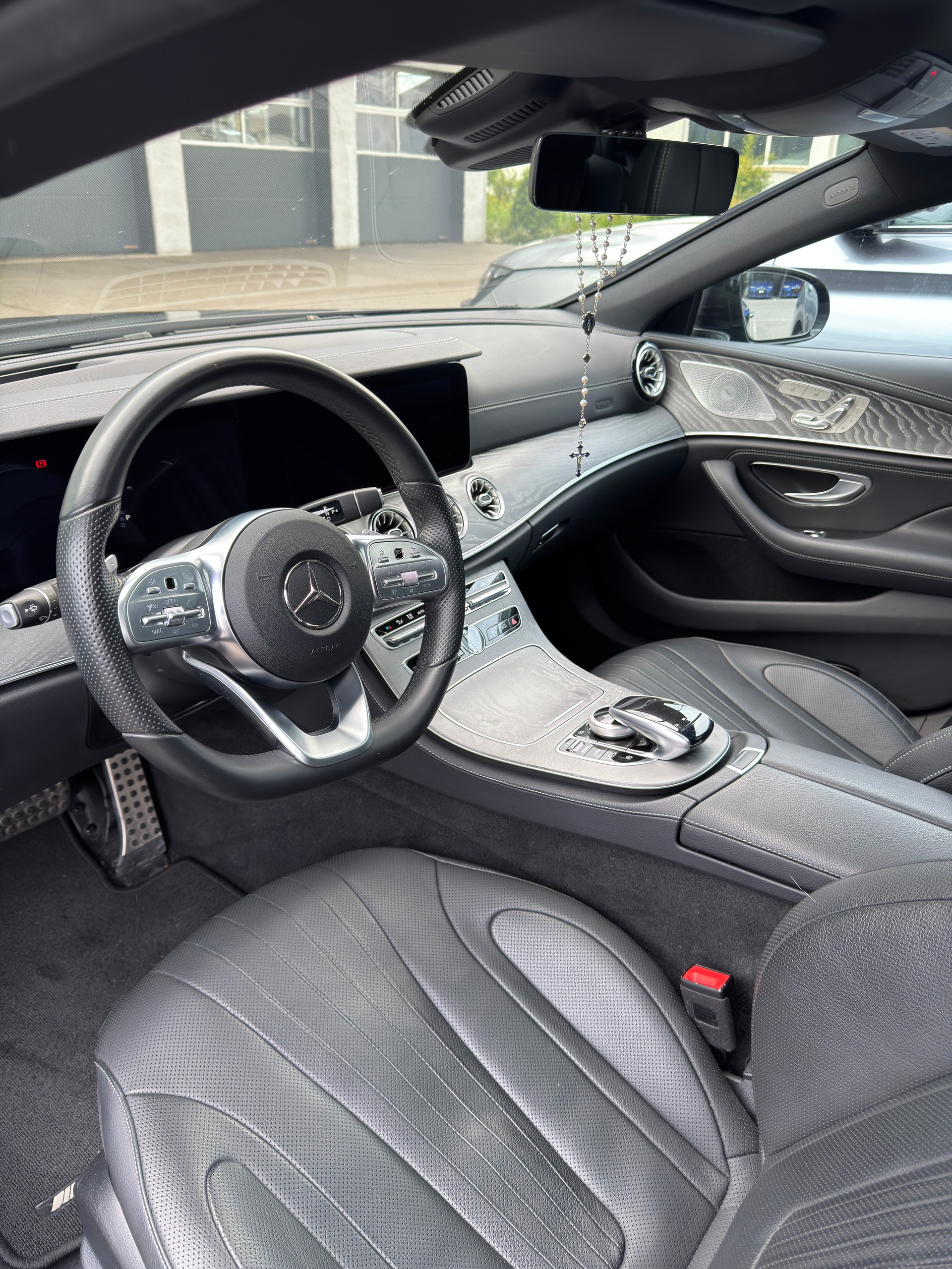 MERCEDES-BENZ CLS 450 AMG Line 4matic-image-5