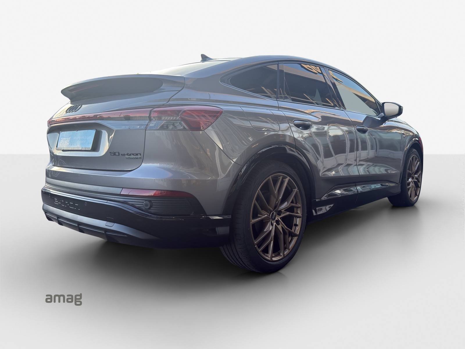 AUDI Q4 Sportback e-tron 50 quattro-image-5