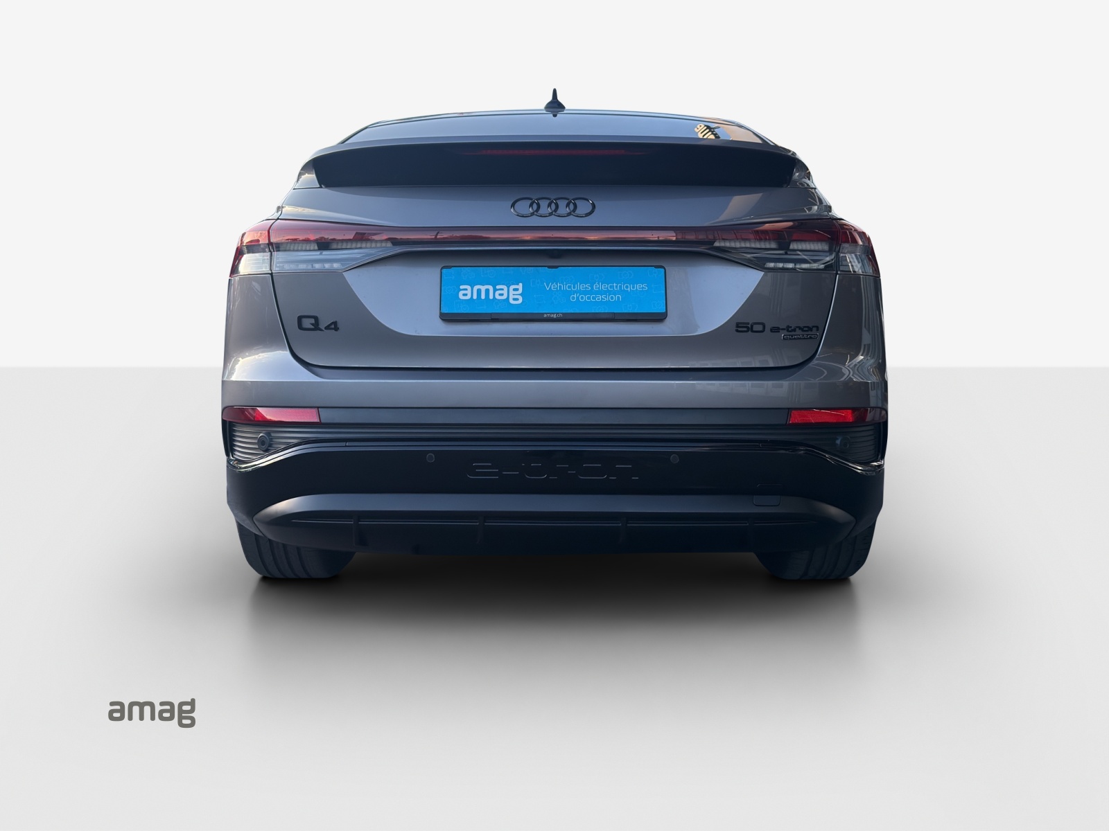 AUDI Q4 Sportback e-tron 50 quattro-image-4