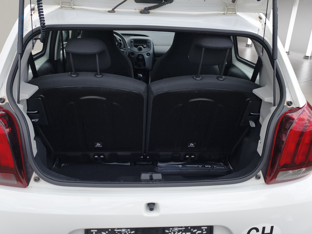 PEUGEOT 108 1.0 VTi Active S/S-image-11