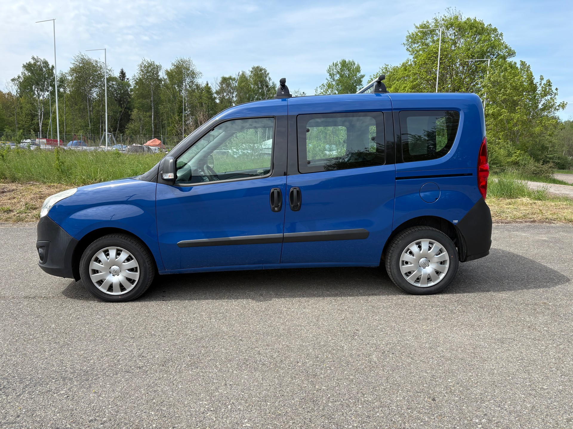 OPEL Combo 1.6 CDTi Enjoy L1H1-image-5