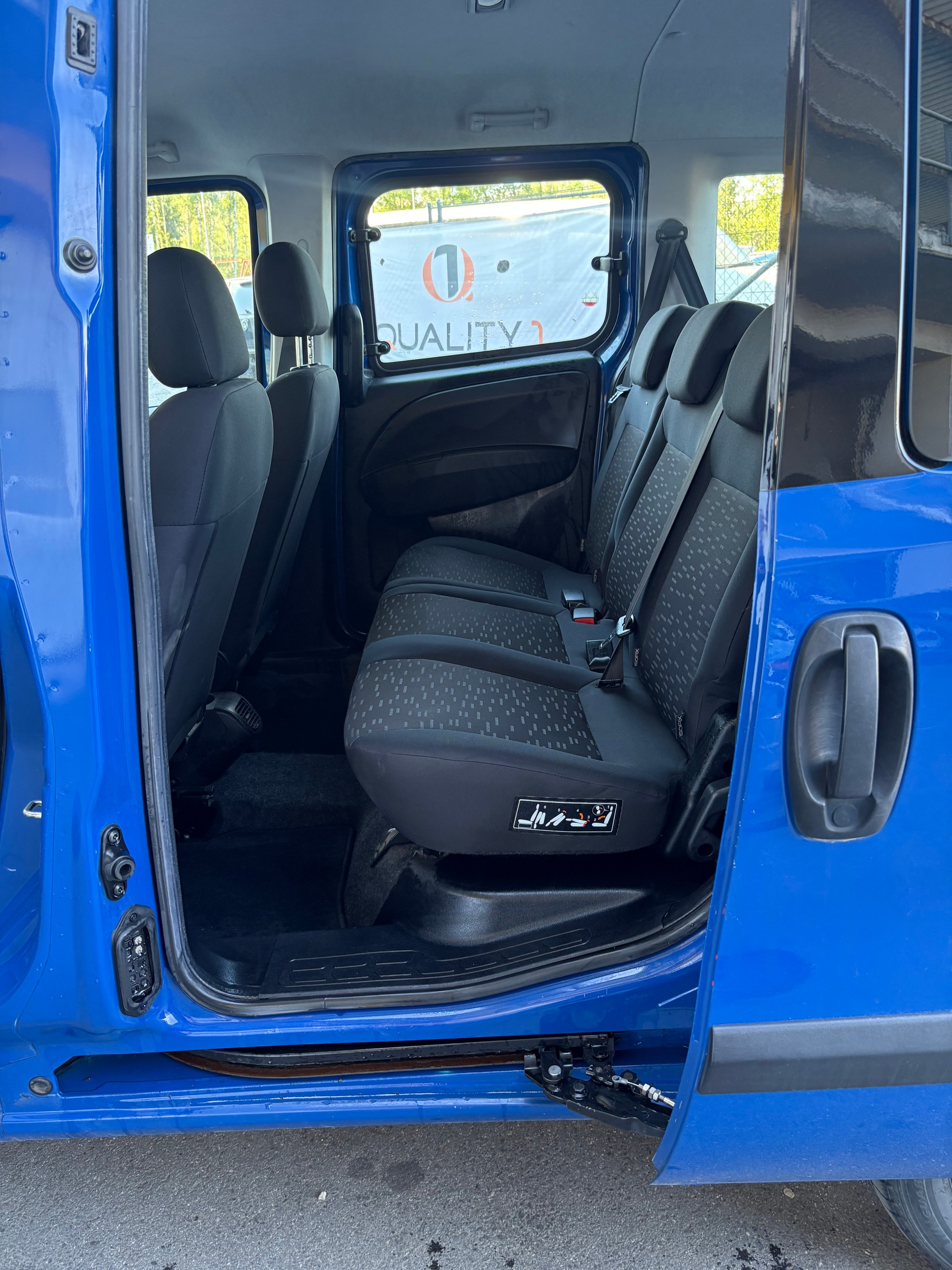 OPEL Combo 1.6 CDTi Enjoy L1H1-image-11