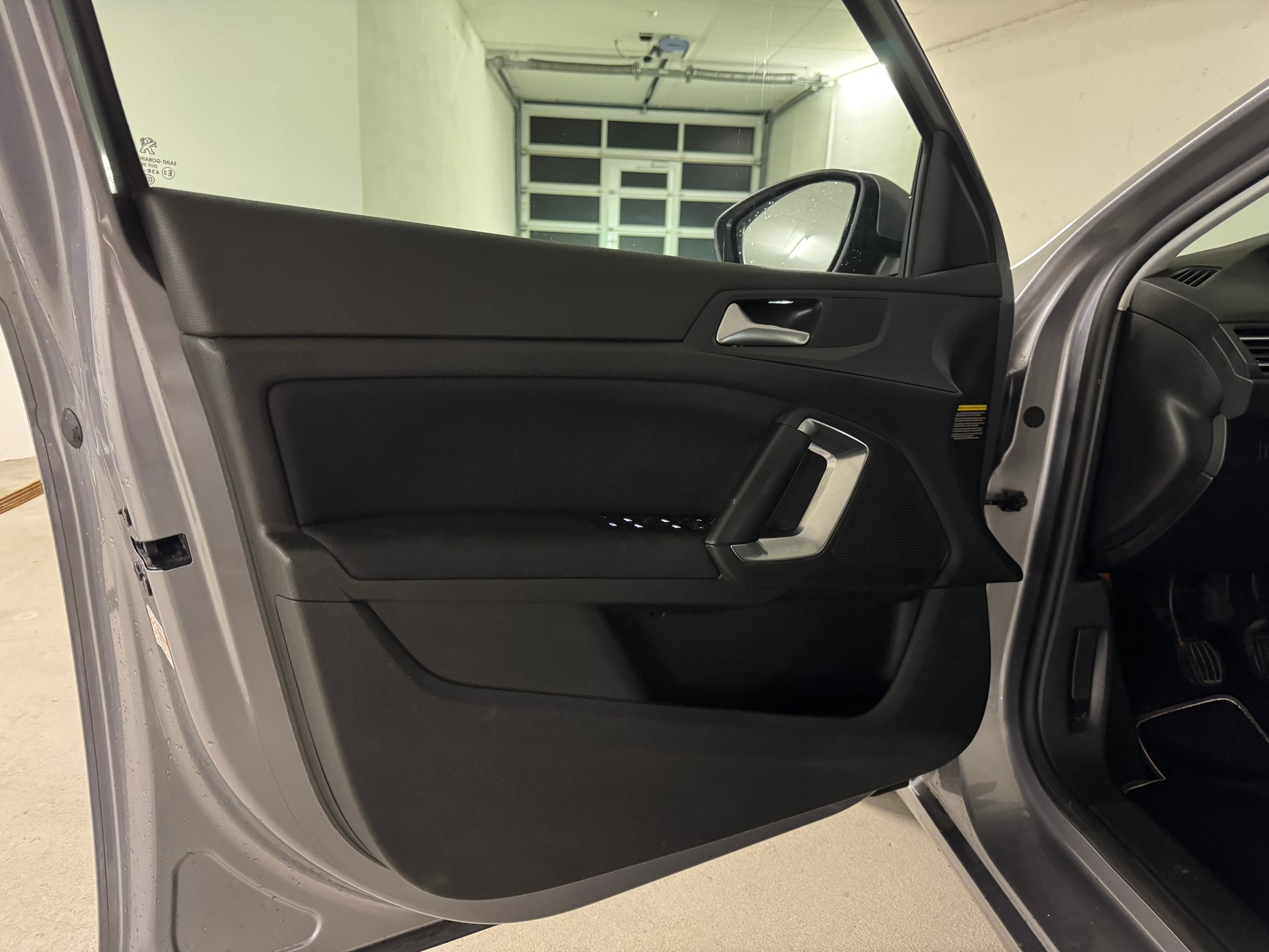 PEUGEOT 308 1.6 THP Allure CH-Fahrzeug-image-13