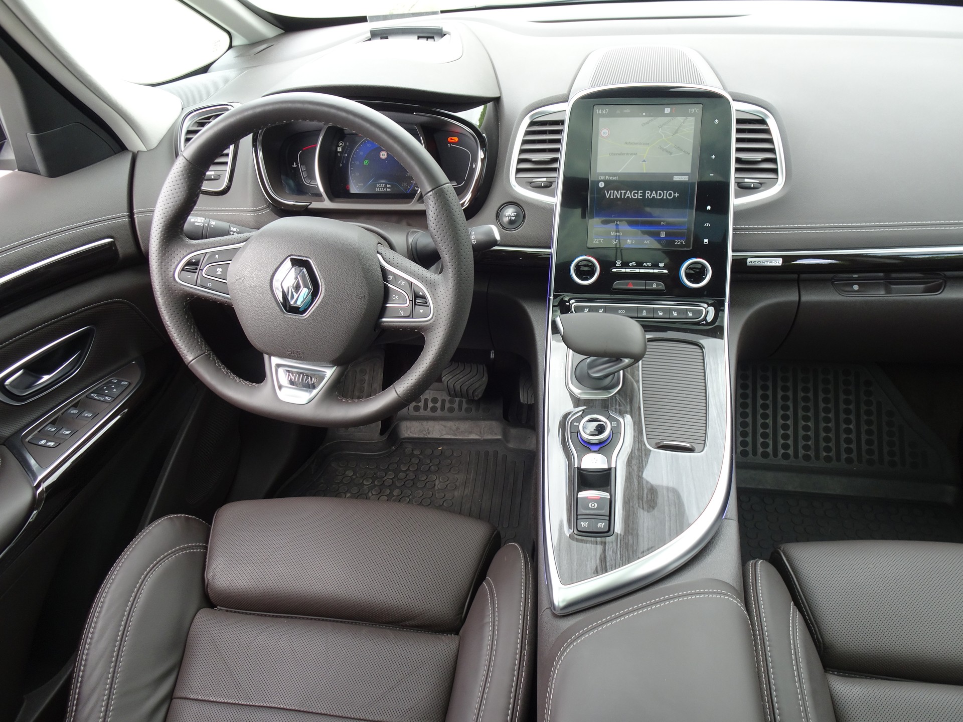 RENAULT Espace 1.8 TCe Initiale EDC-image-8