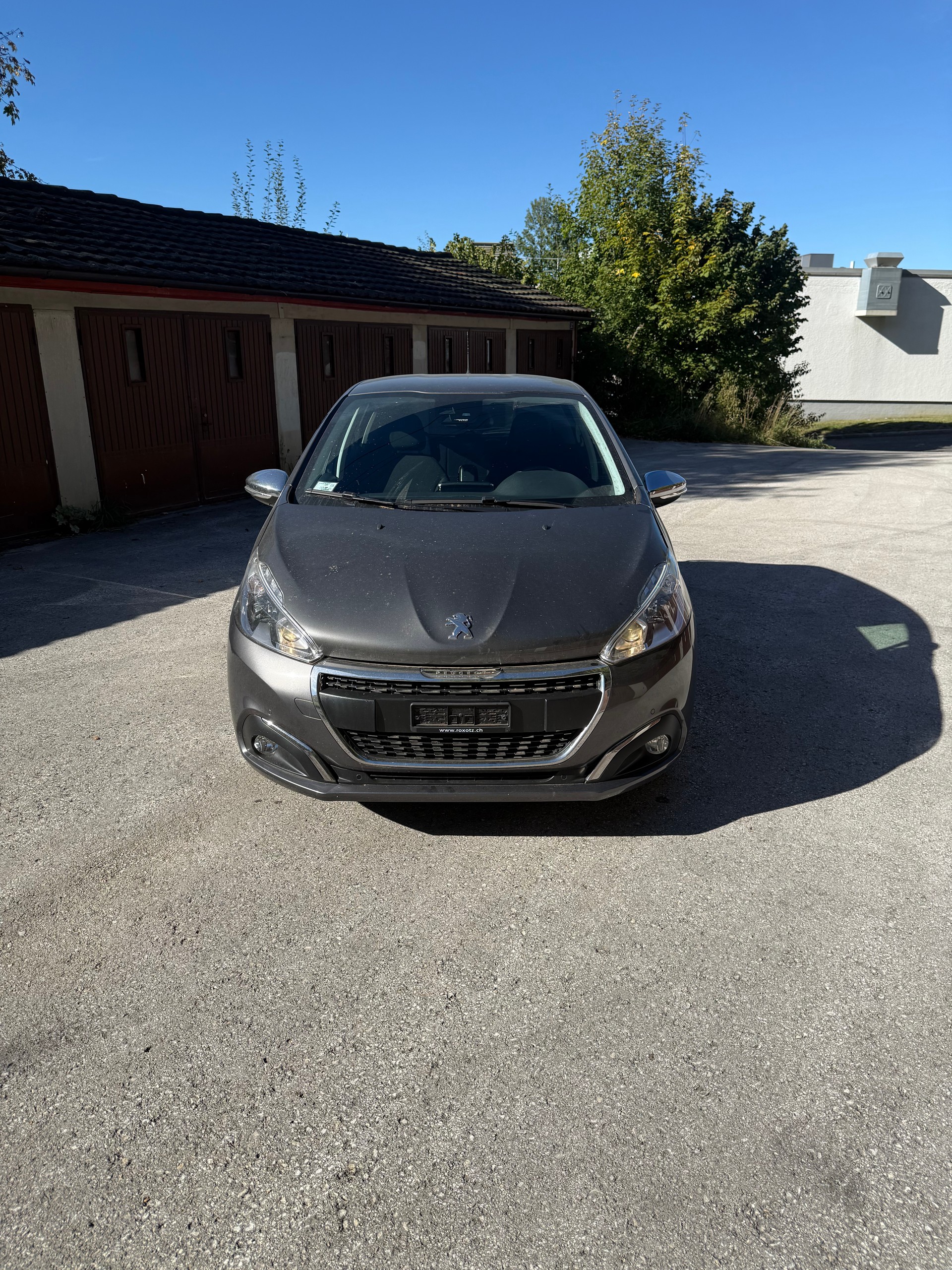 PEUGEOT 1.2 PureTech Tech Edition S/S-image-2