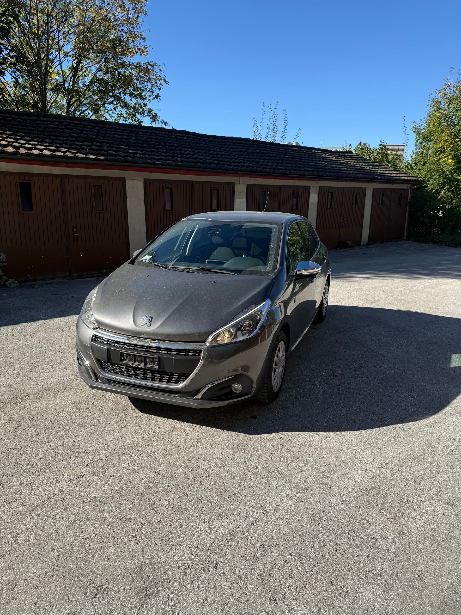 PEUGEOT 1.2 PureTech Tech Edition S/S-image-0
