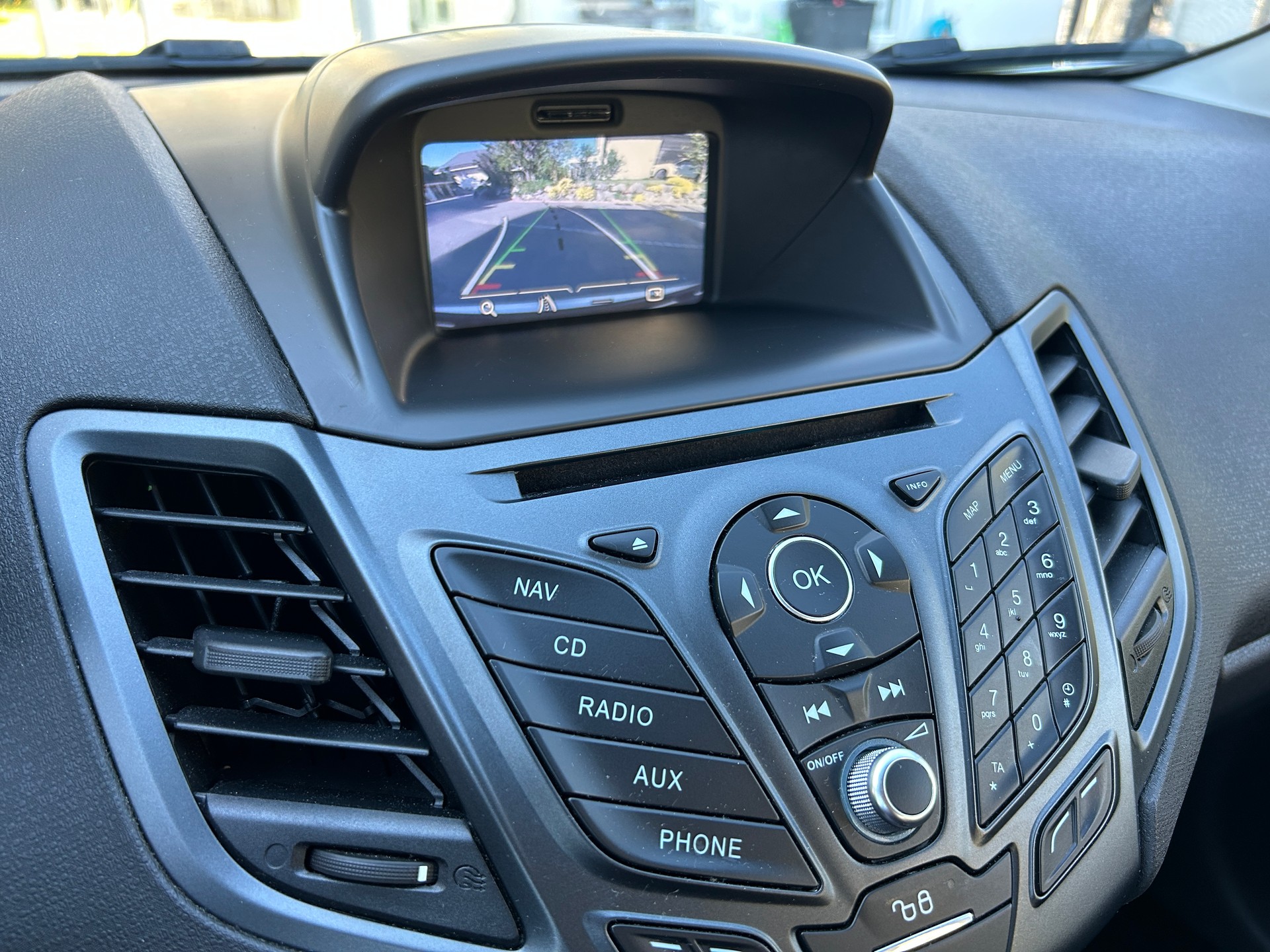 FORD 1.0 EcoB 100 SYNC-image-4