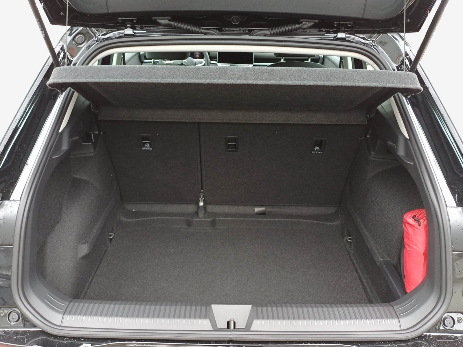 VW T-Roc 1.5 eTSI mHEV Trend DSG-image-11