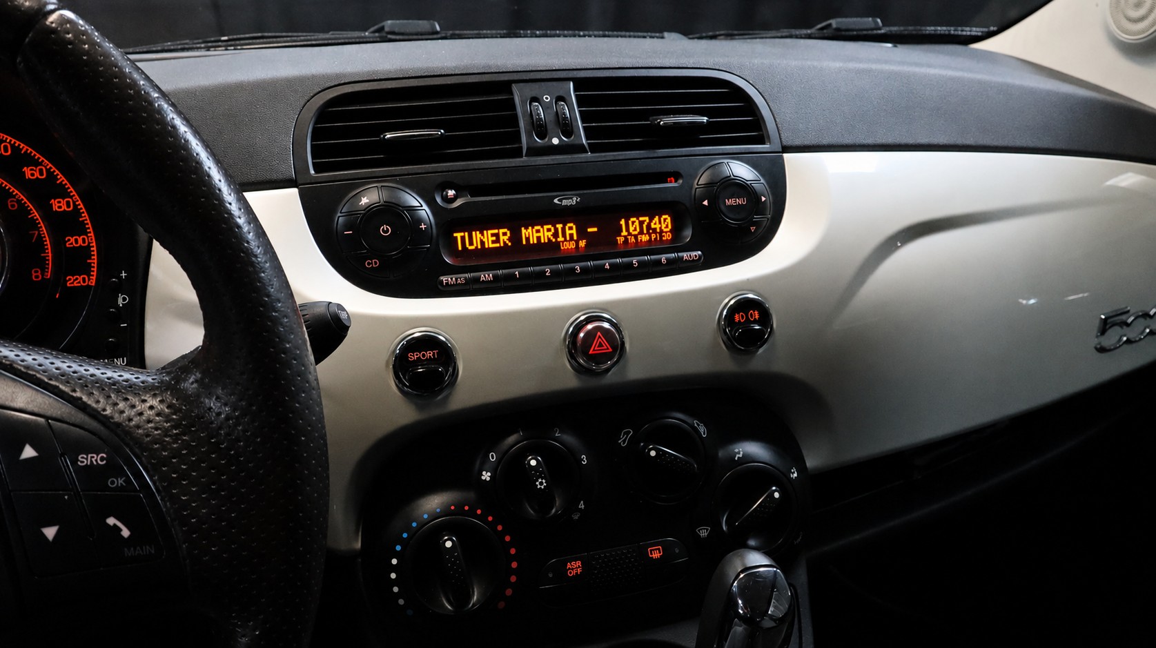 FIAT 500 1.4 16V Sport Dual.-image-8