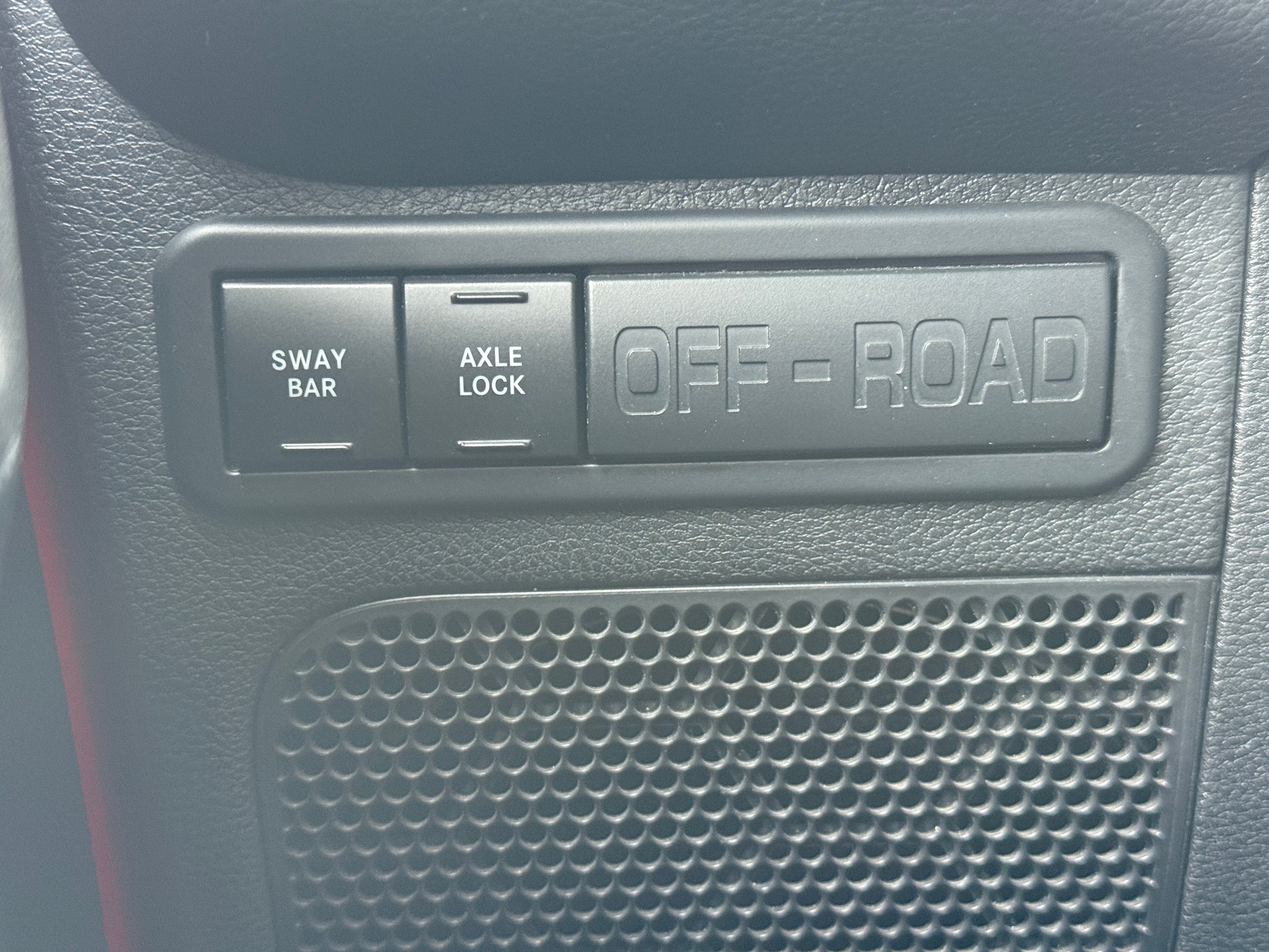 JEEP Wrangler 2.8 CRD Rubicon Automatic hardtop *SEILWINDE*-image-19