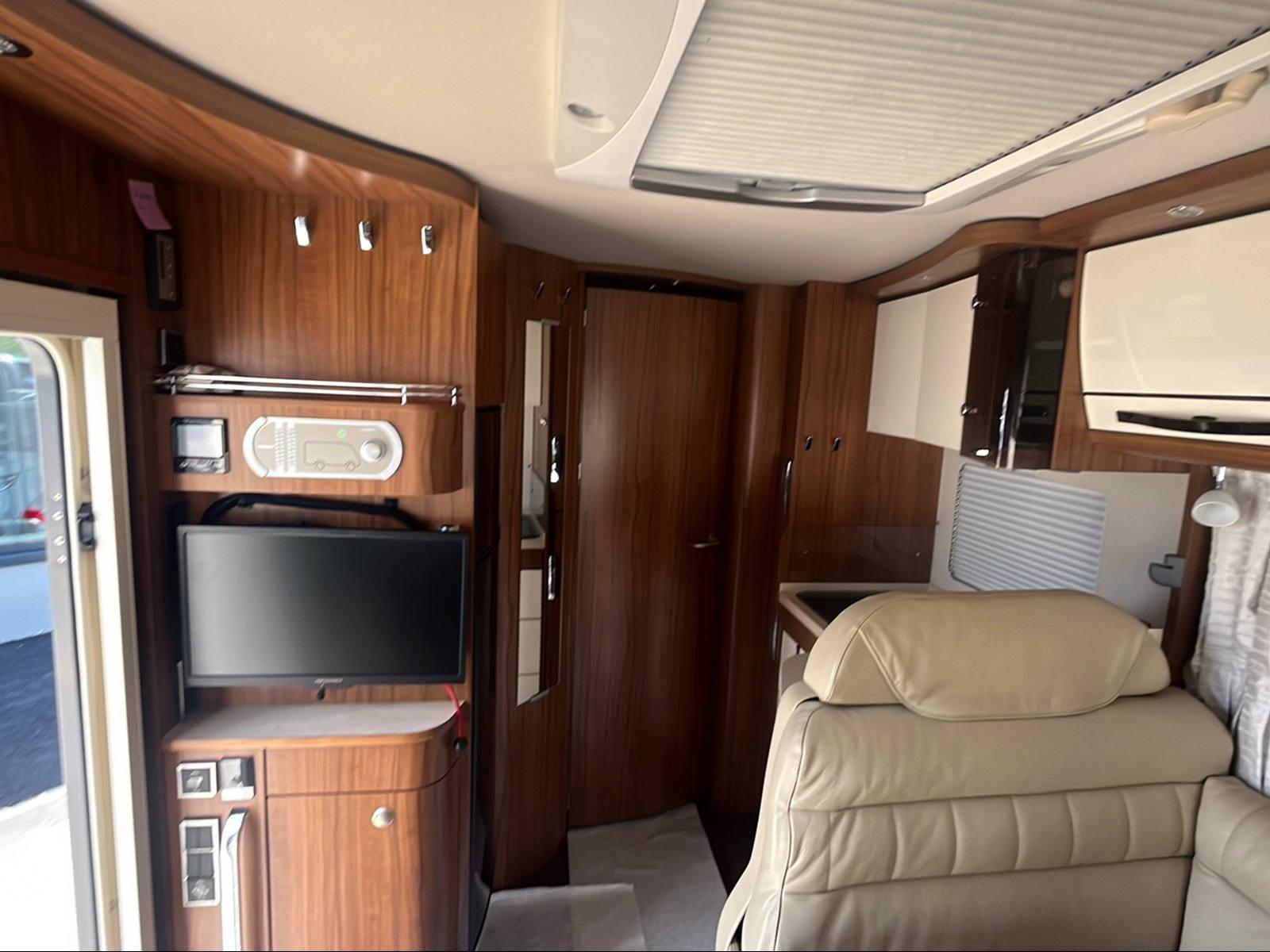 HYMER B 680 StarLine-image-5