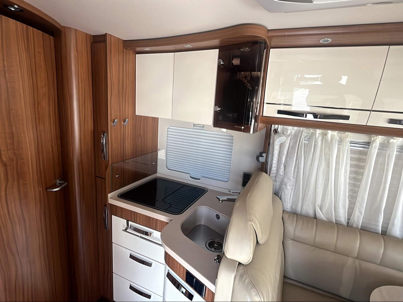 HYMER B 680 StarLine-image-6