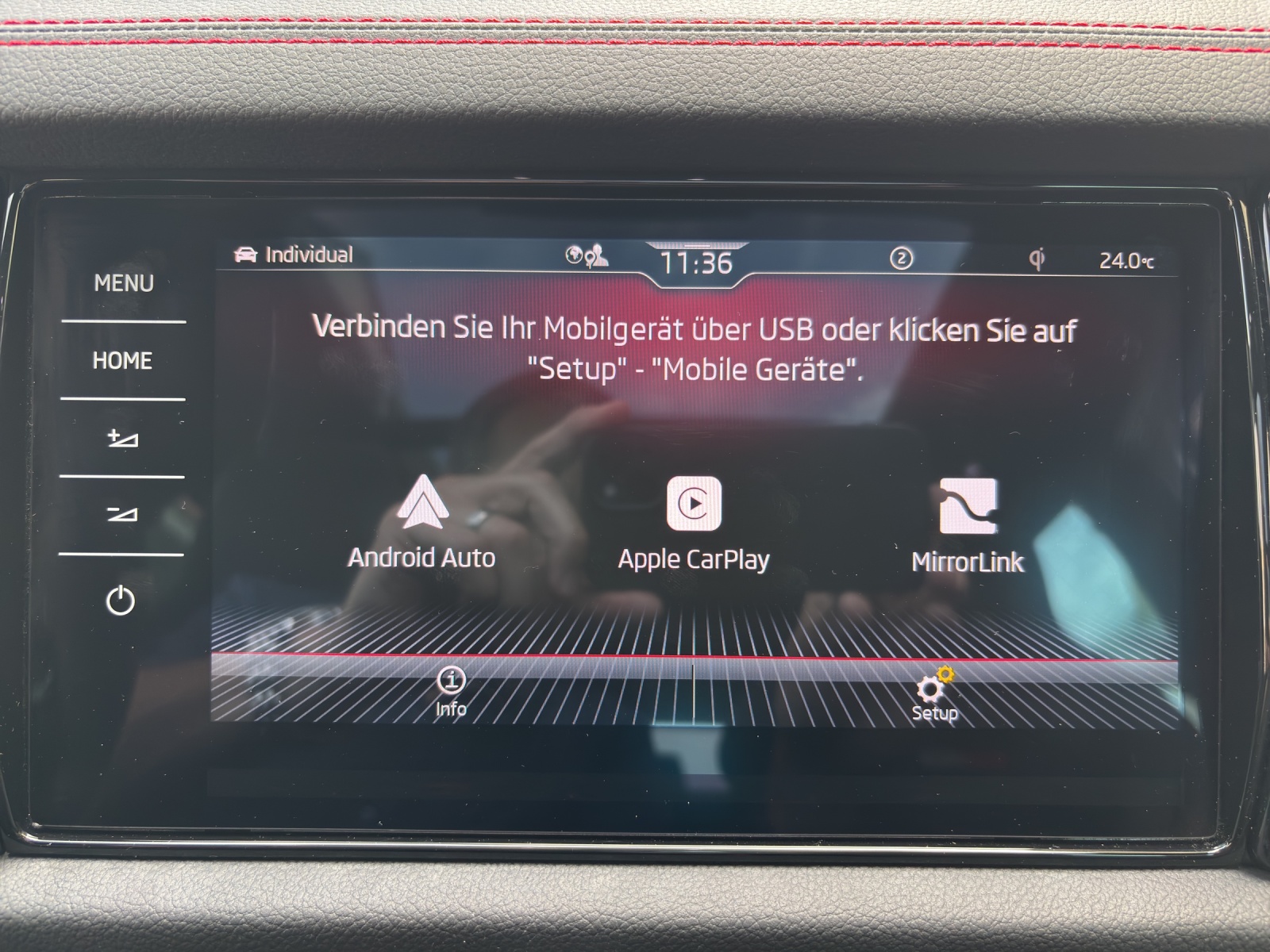 SKODA Kodiaq 2.0 TSI 4x4 RS mit AHK, Standheizung & Panorama-Ausstell-/Schiebedach-image-25