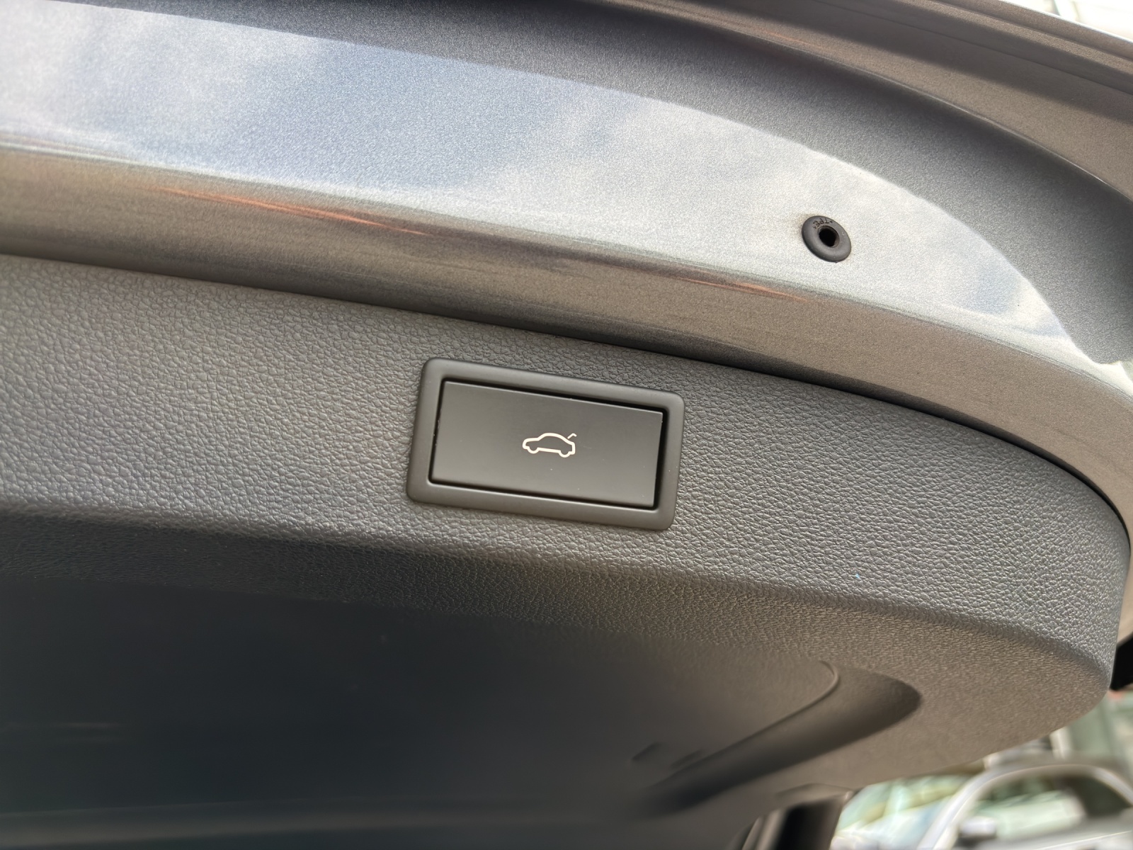 SKODA Kodiaq 2.0 TSI 4x4 RS mit AHK, Standheizung & Panorama-Ausstell-/Schiebedach-image-8