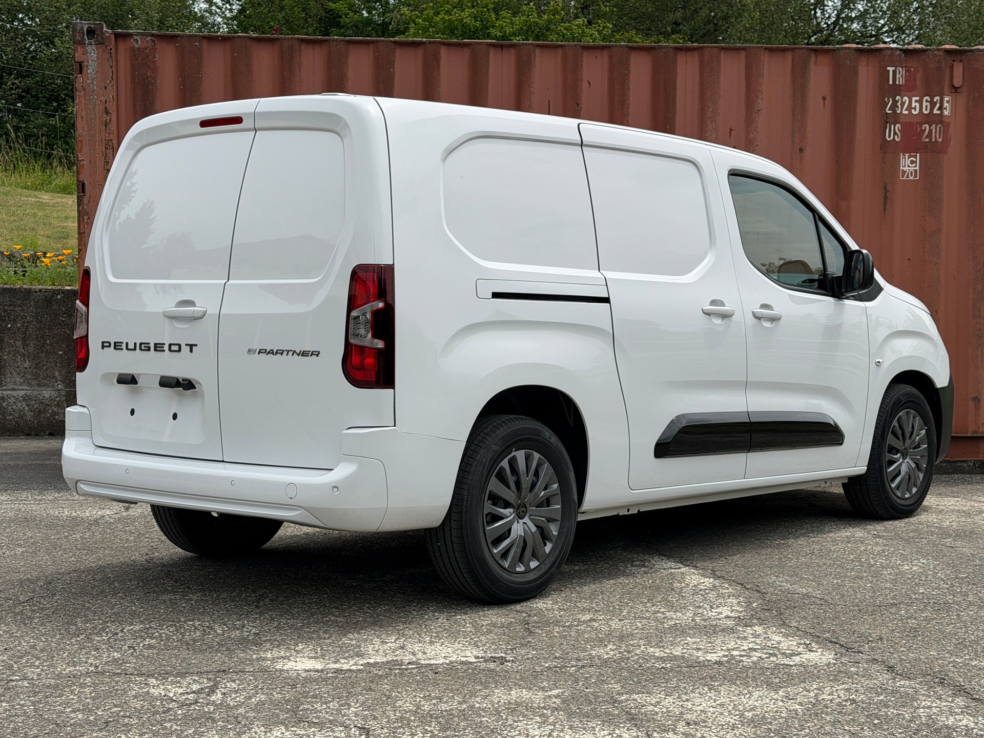 PEUGEOT e-Partner Kaw. Long 50 kWh 🔋-image-1