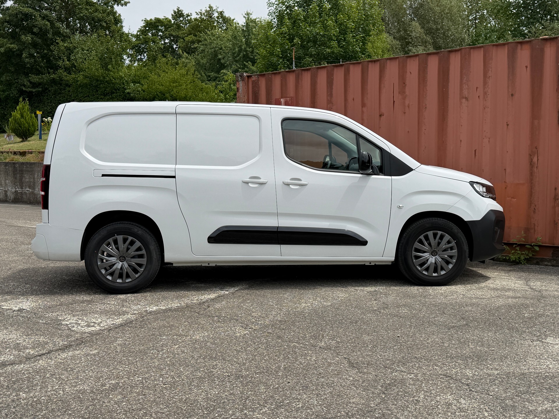 PEUGEOT e-Partner Kaw. Long 50 kWh 🔋-image-4