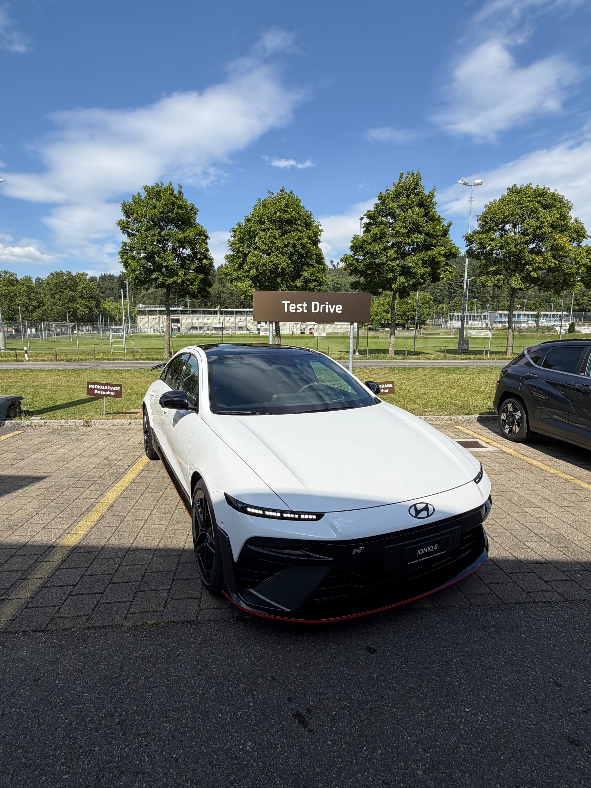 HYUNDAI Ioniq 6 84kWh N 4WD-image-3