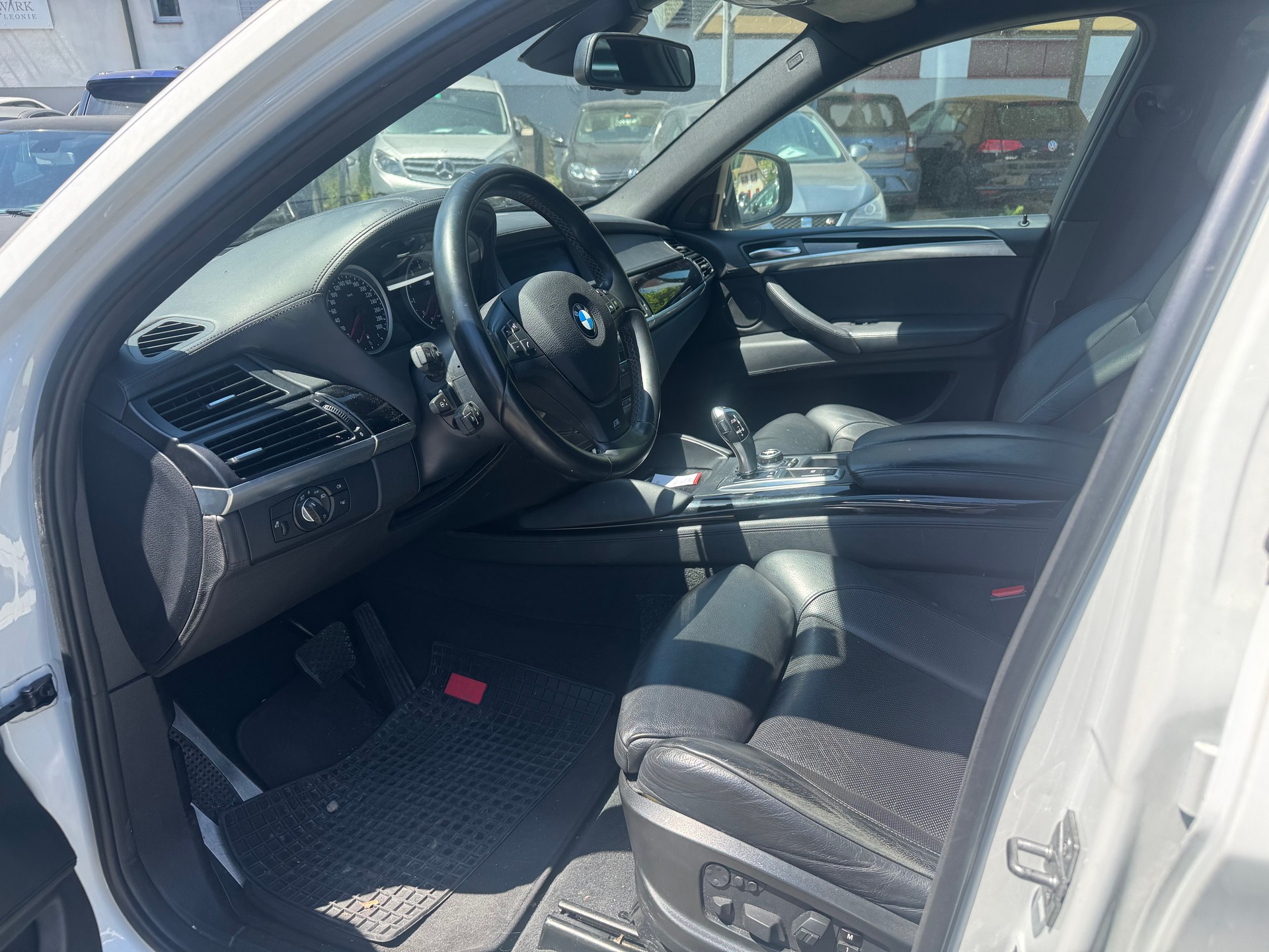 BMW X6 M Steptronic-image-13