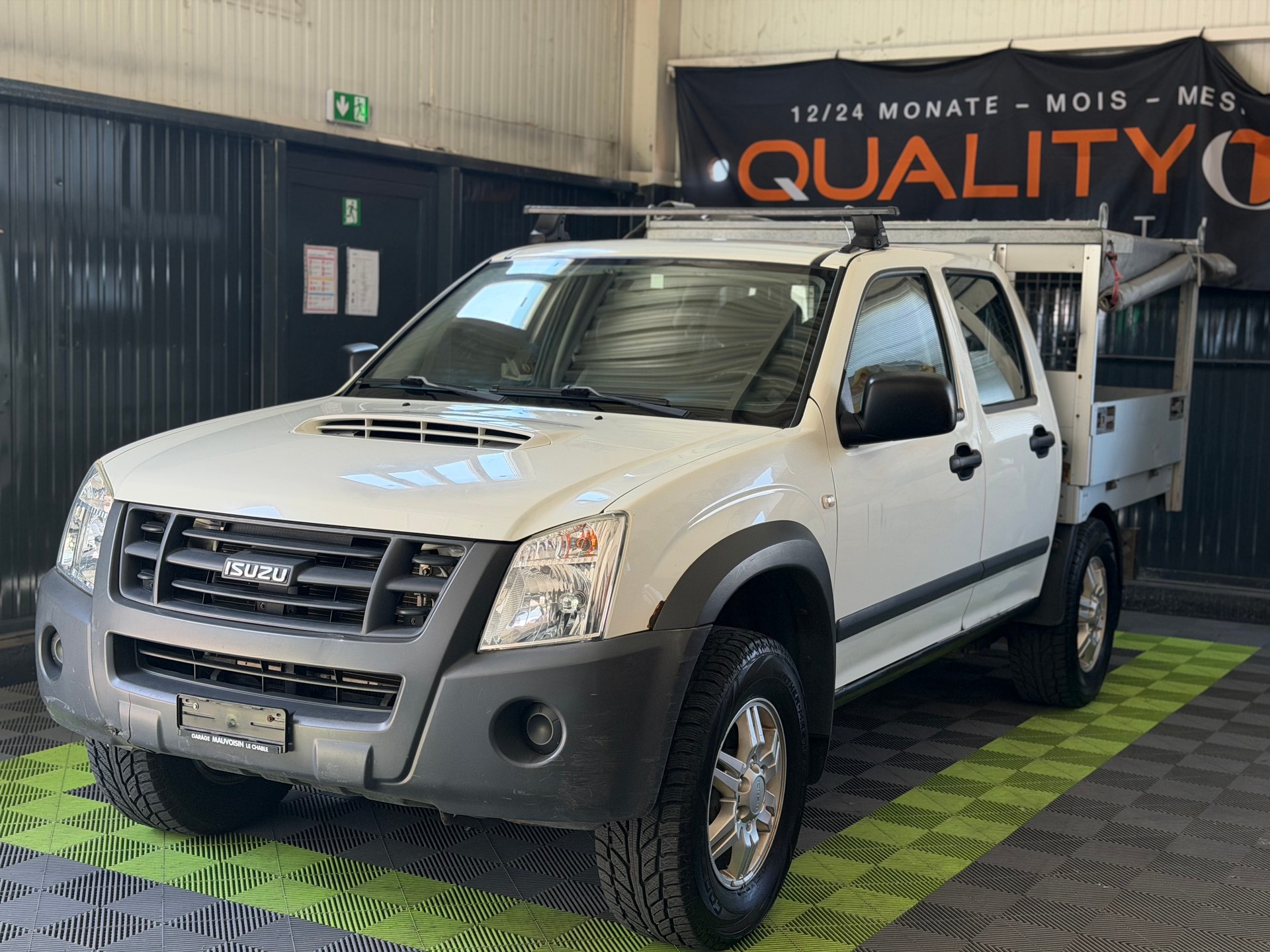 ISUZU D-MAX CrewCab LS 3.0 4x4-image-0